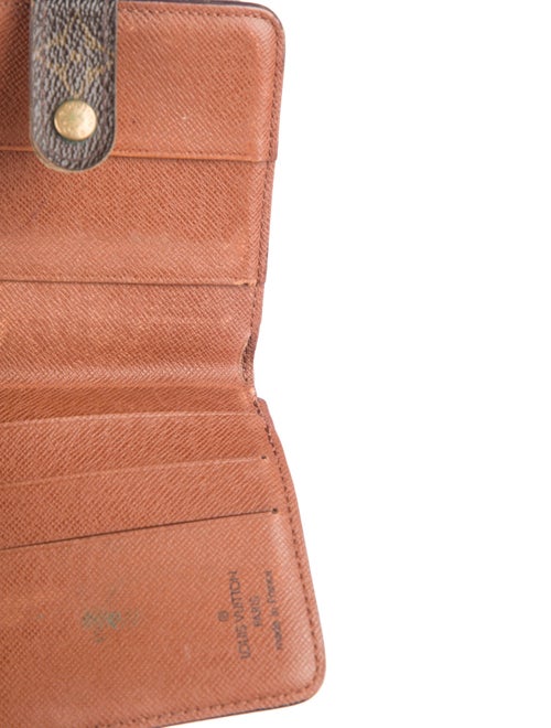 Louis Vuitton LV Monogram Compact Zippé Wallet