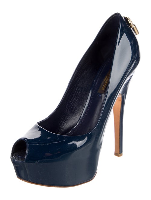 Louis Vuitton Patent Leather Pumps