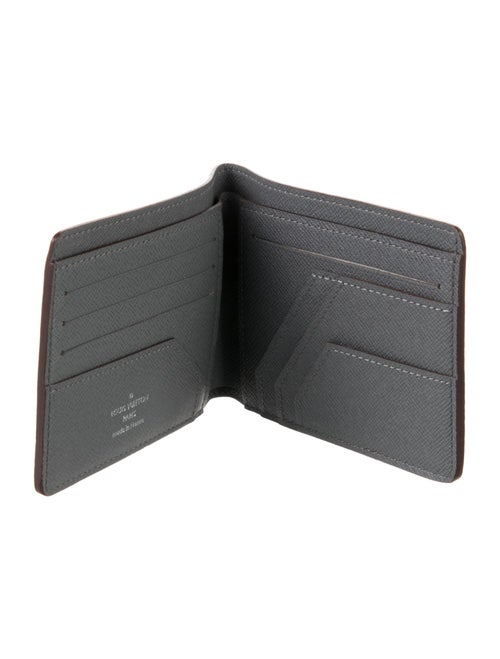 Louis Vuitton 2013 Taiga Leather Bifold Wallet