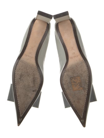 Louis Vuitton Patent Leather Pumps