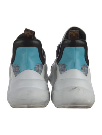 Louis Vuitton 2019 LV Monogram Chunky Sneakers