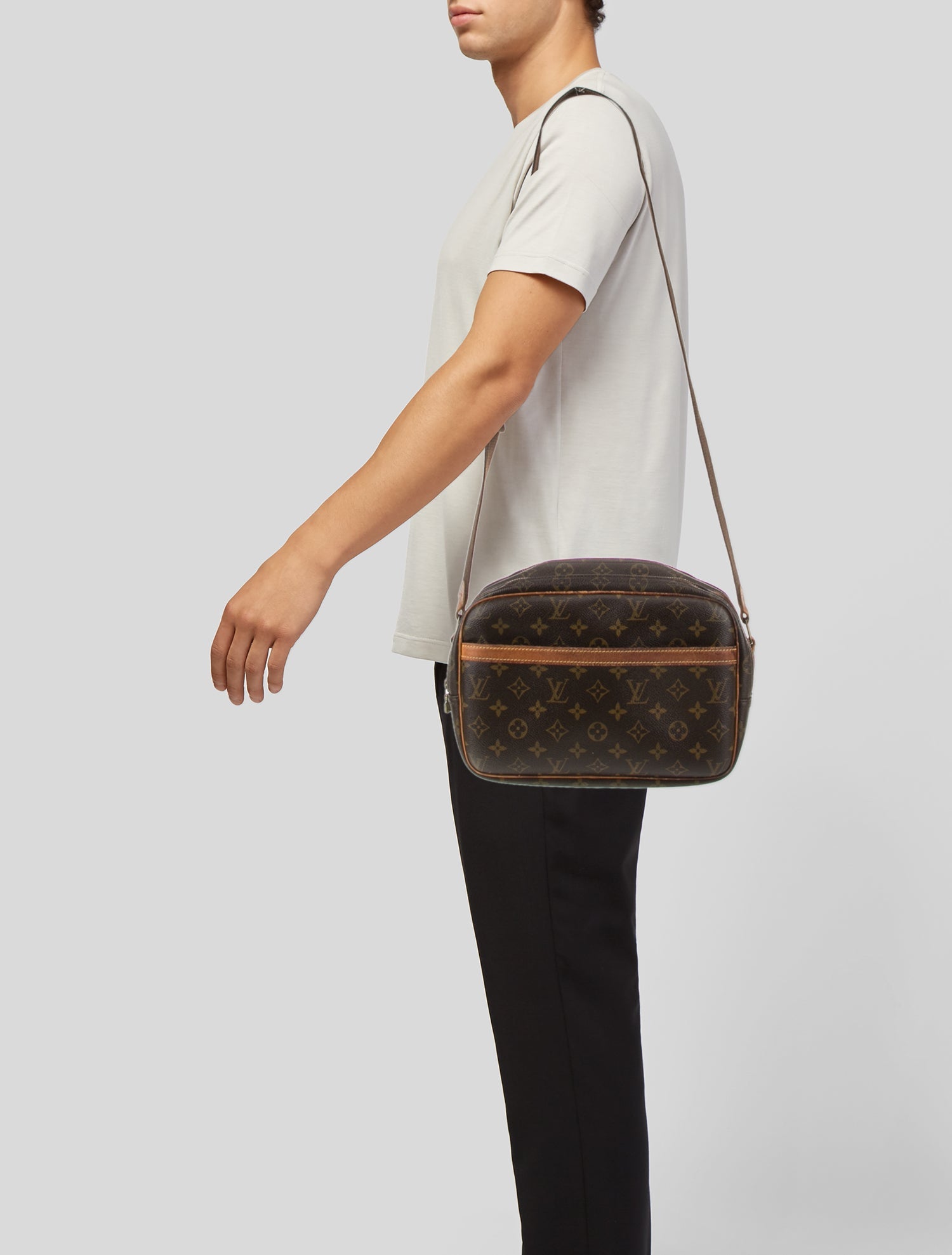 Louis Vuitton LV Monogram Reporter PM Vintage