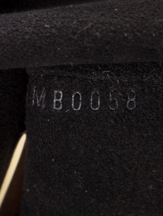 Louis Vuitton Mahina XS