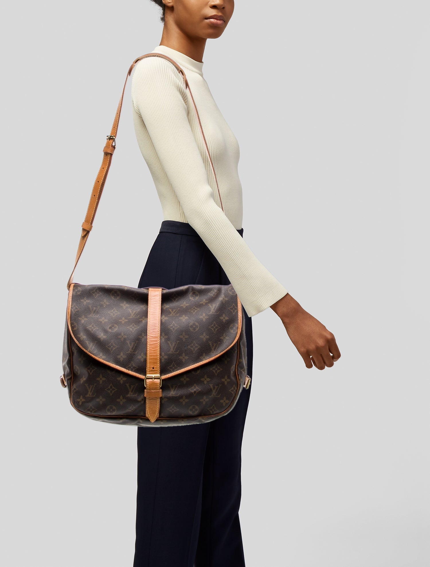 Louis Vuitton LV Monogram Saumur 35 Vintage