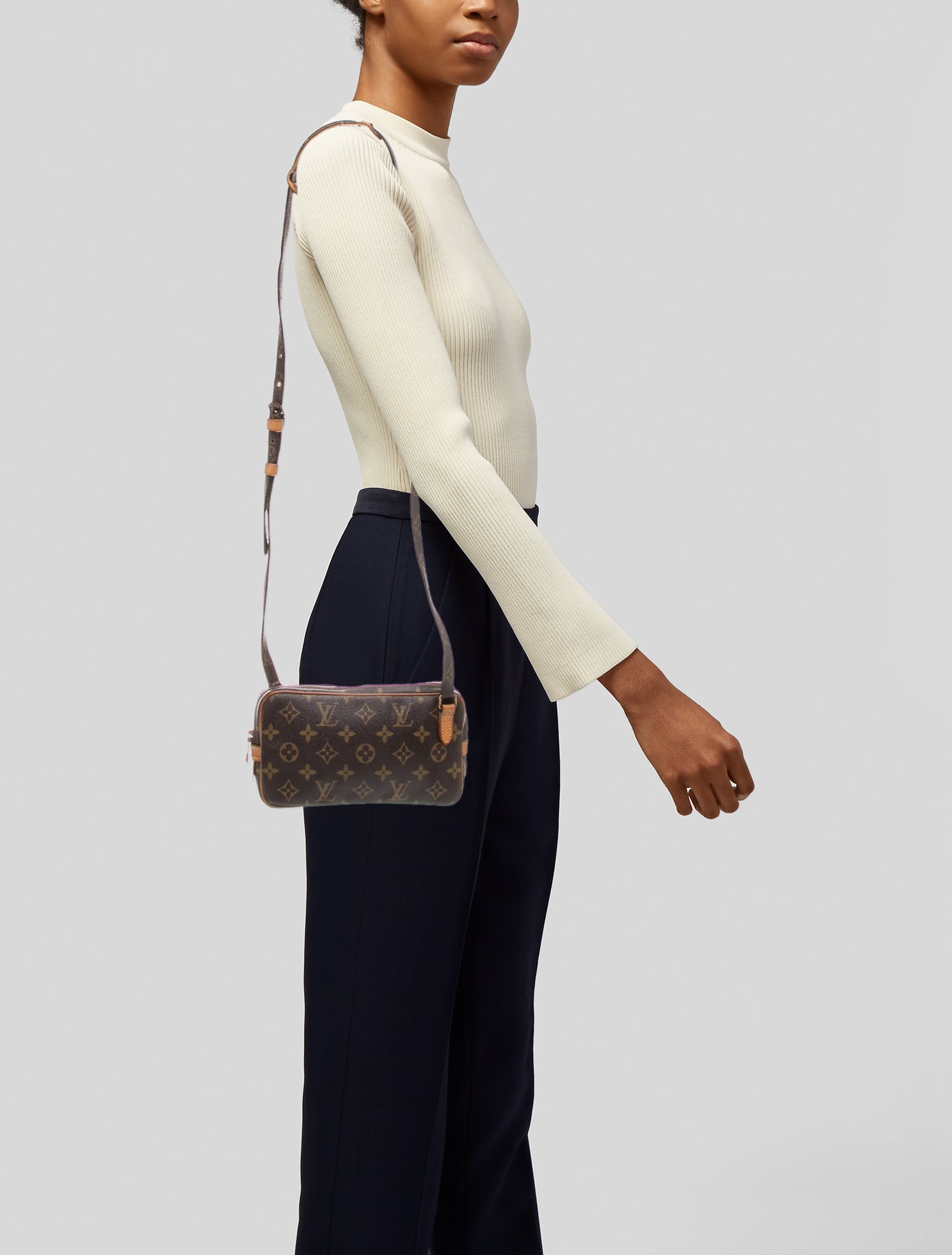 Louis Vuitton LV Monogram Pochette Marly Bandoulière