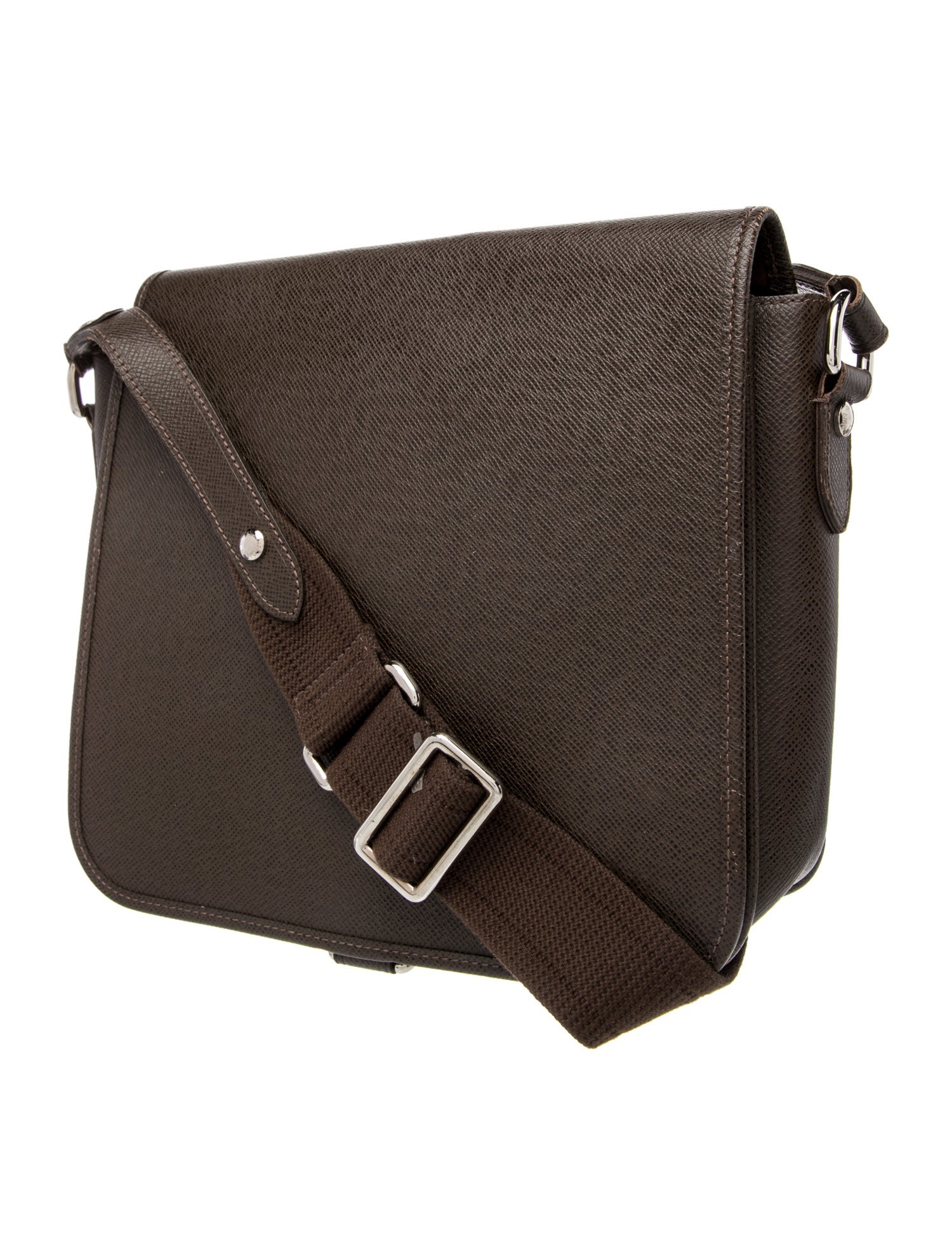 Louis Vuitton Taiga Leather Viktor