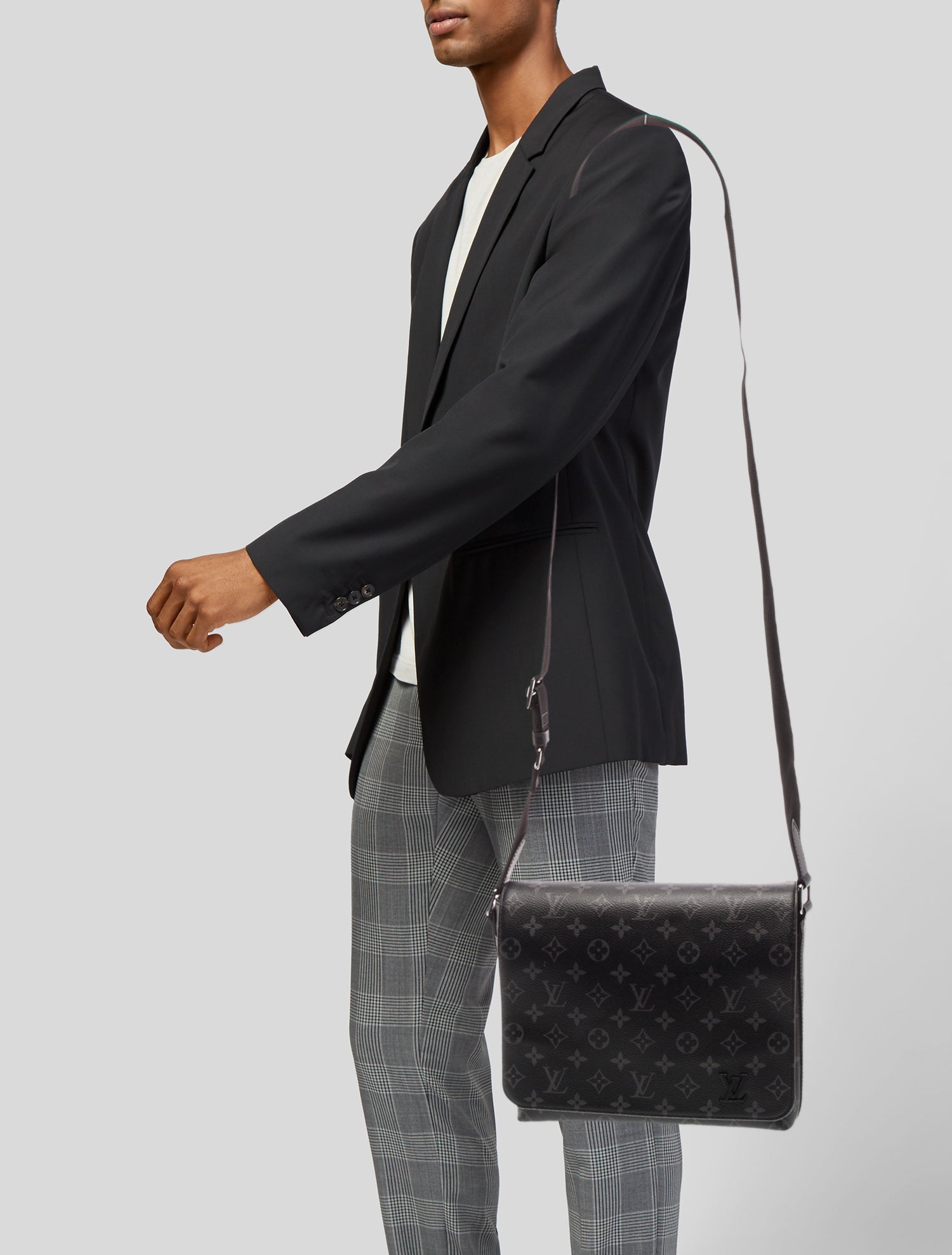 Louis Vuitton Monogram Eclipse District PM Messenger PM