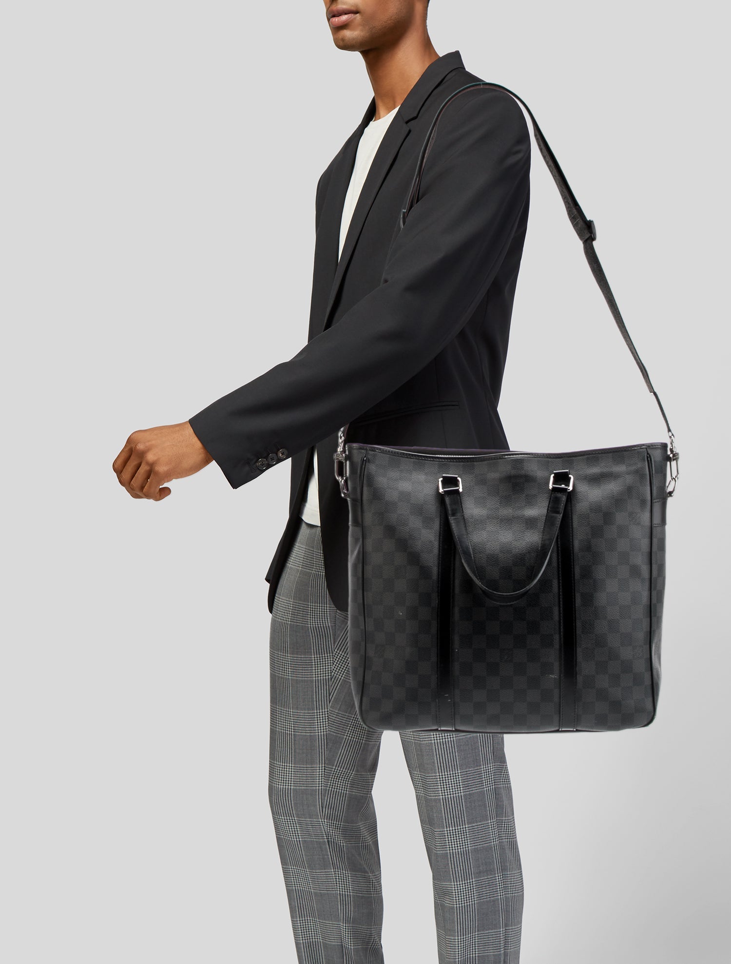 Louis Vuitton Damier Graphite Tadao