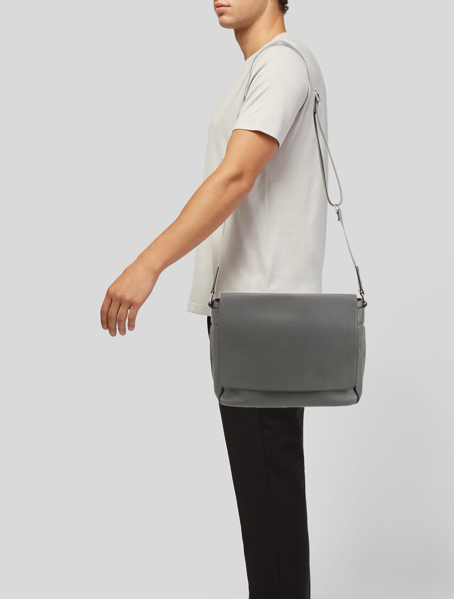 Louis Vuitton Taiga Leather Milo