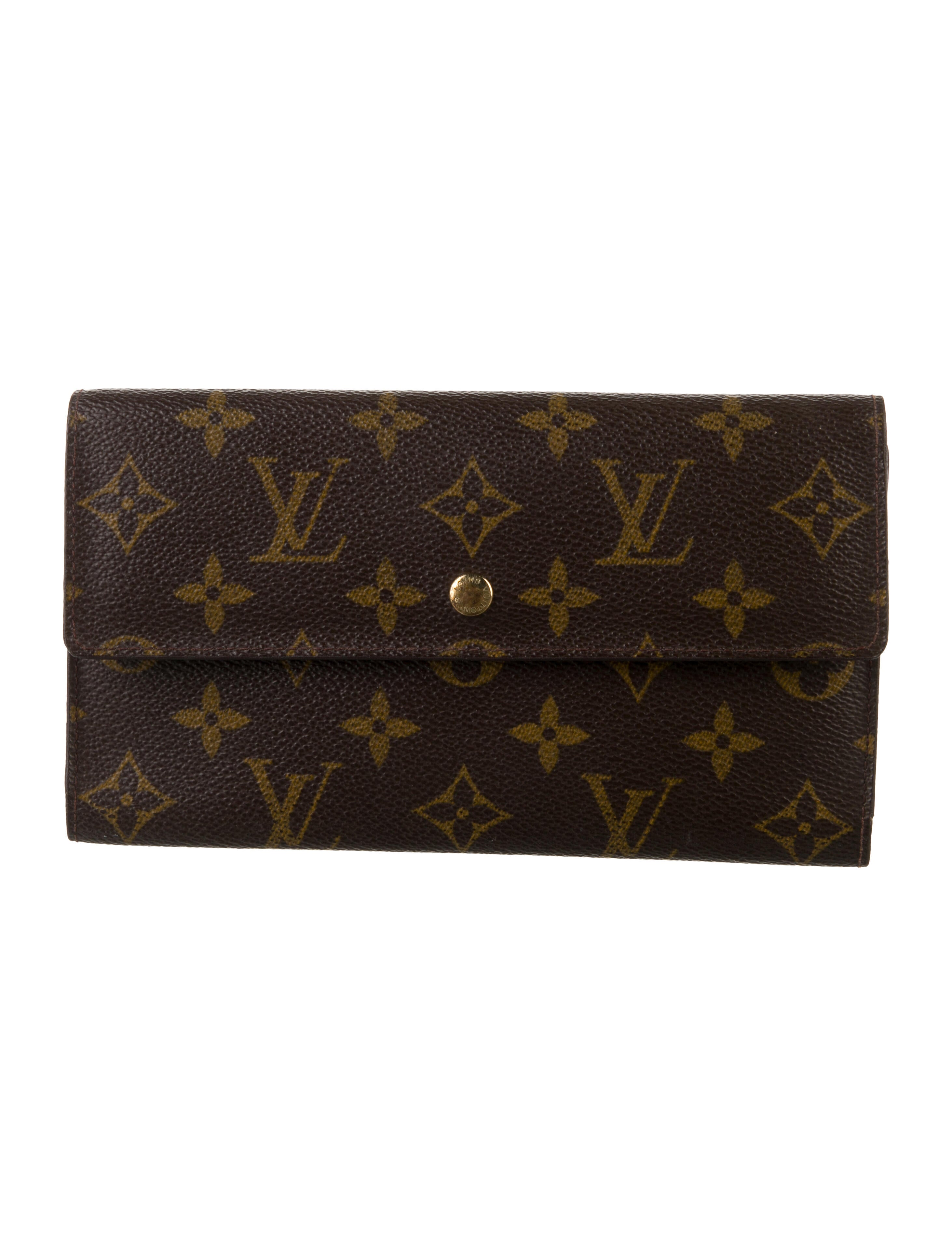 Louis Vuitton Vintage 2002 International Wallet