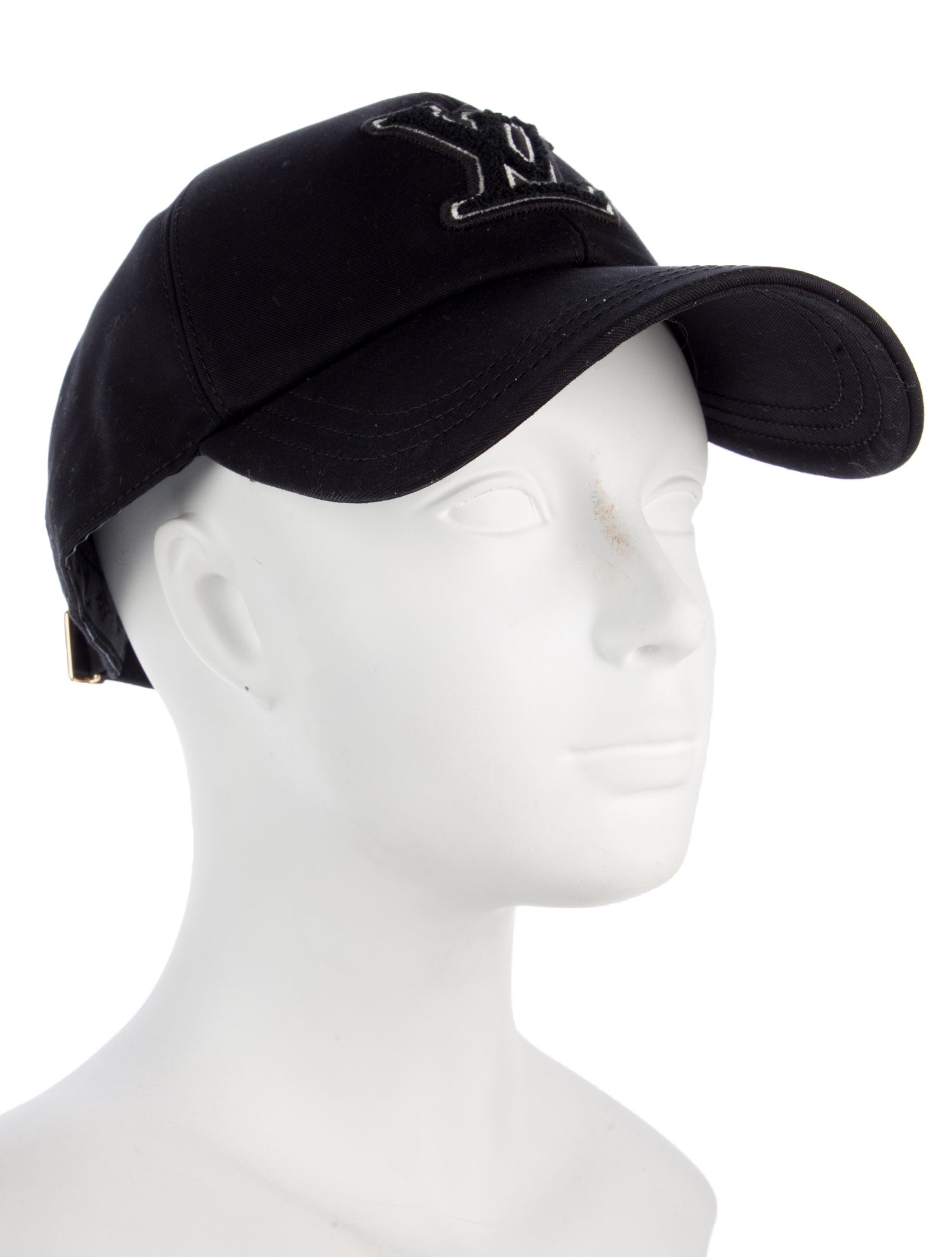 Louis Vuitton LV Signature Cap