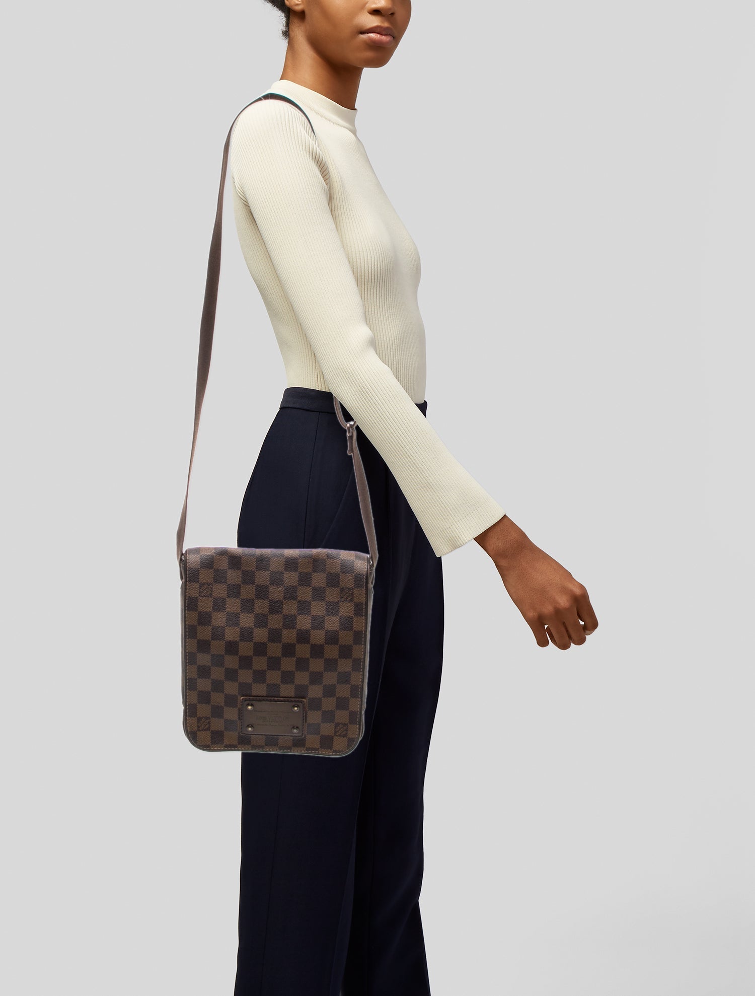 Louis Vuitton Damier Ebene Brooklyn