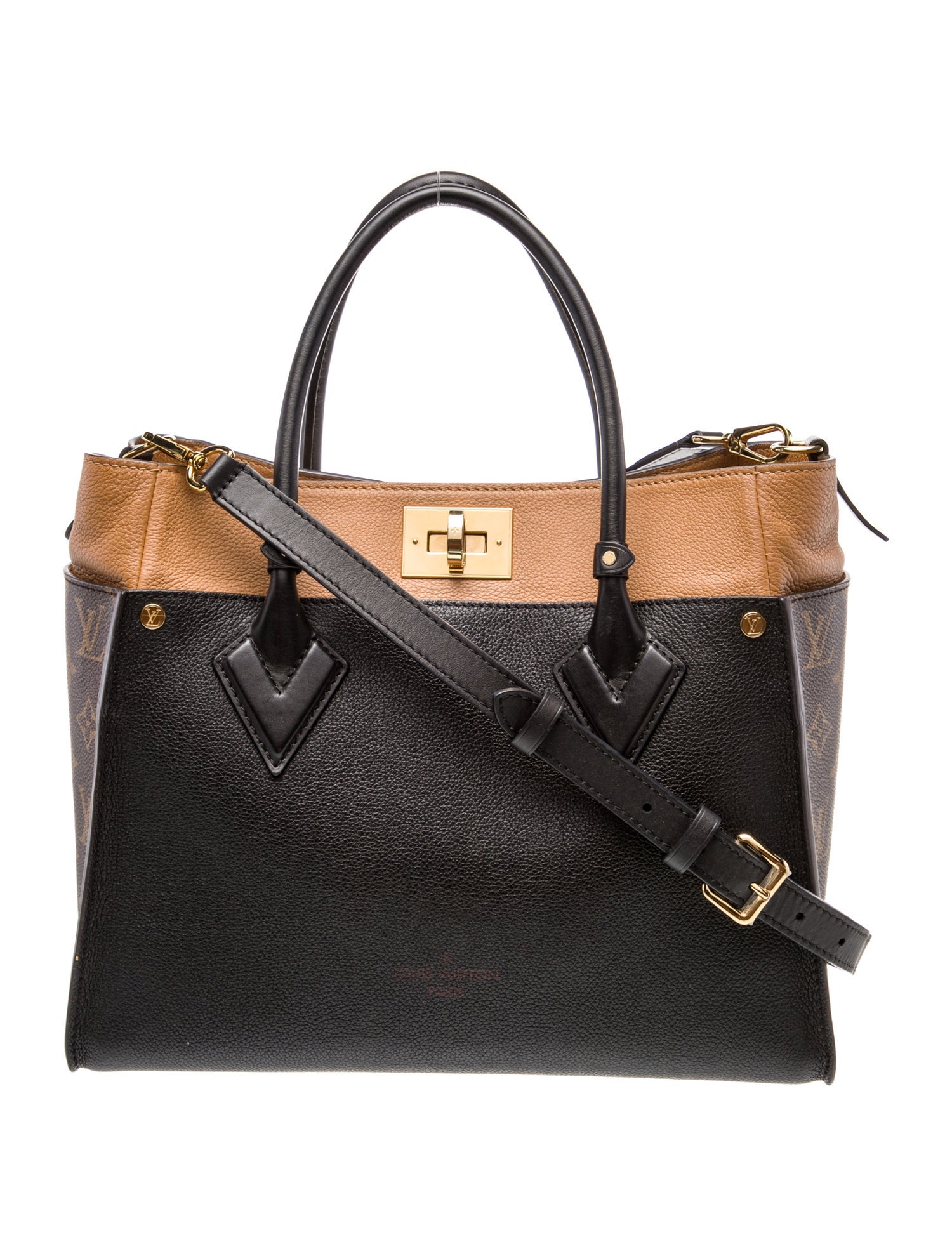 Louis Vuitton Signature On My Side MM