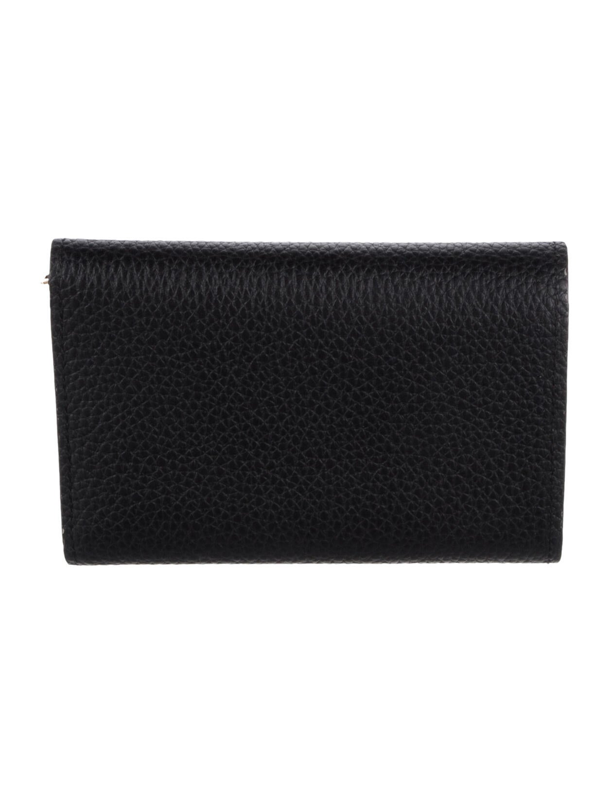 Louis Vuitton Taurillon Leather Capucines Wallet