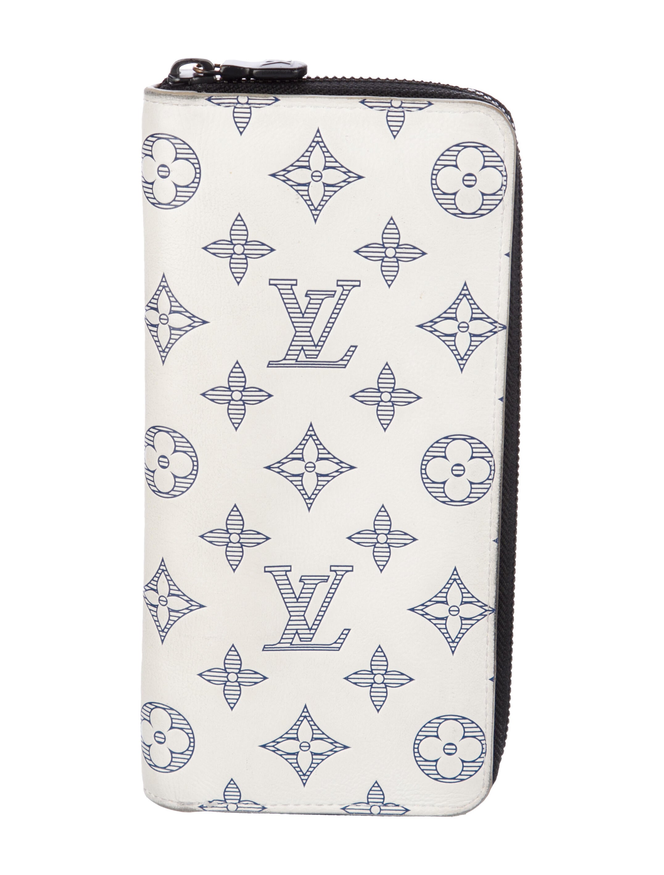 Louis Vuitton Leather Zippy Wallet