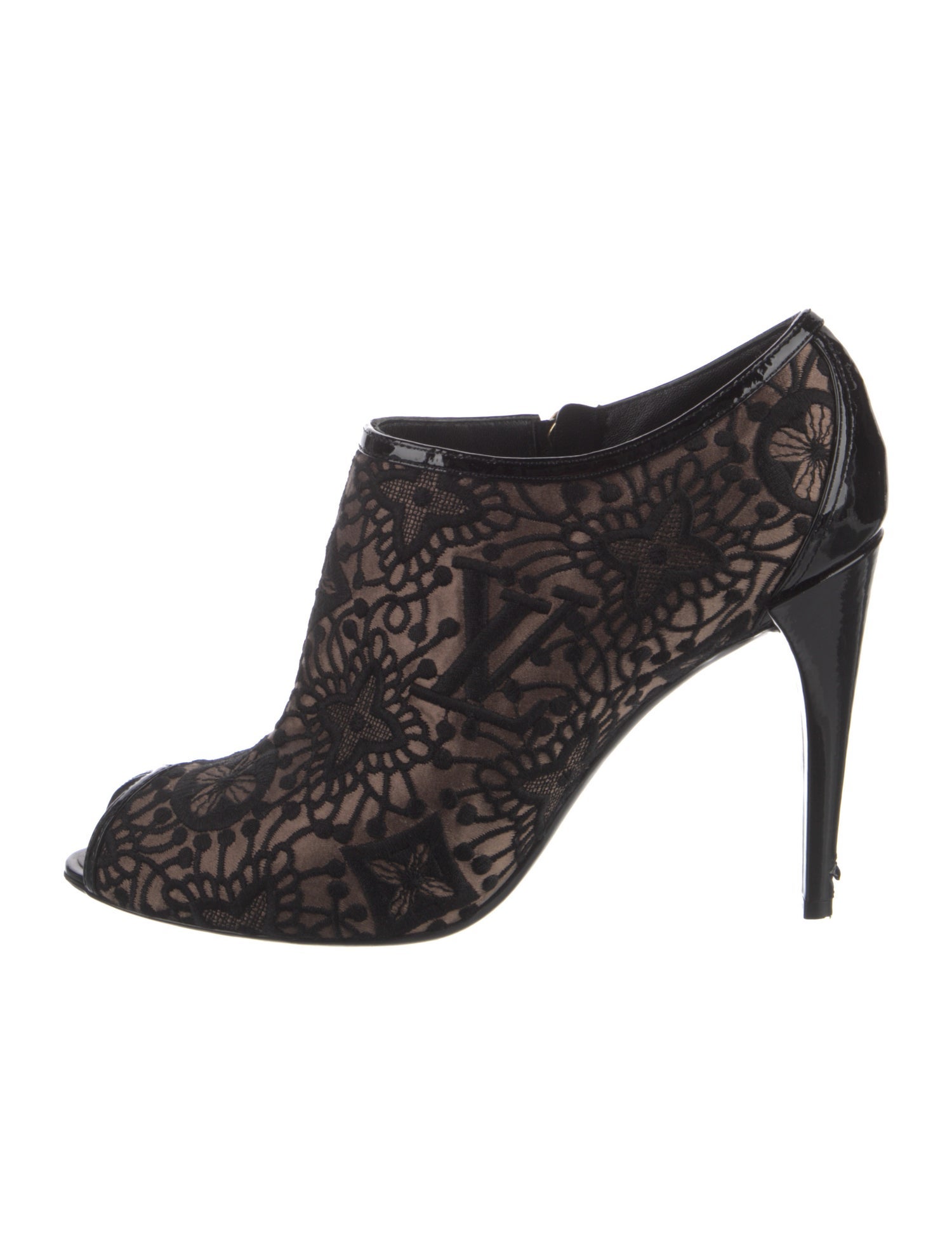 Louis Vuitton LV Monogram Lace Pumps