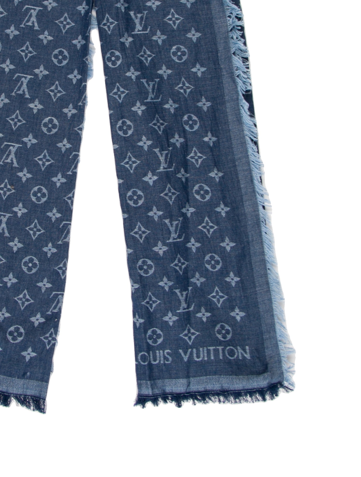 Louis Vuitton Monogram Essential 2017 Scarf