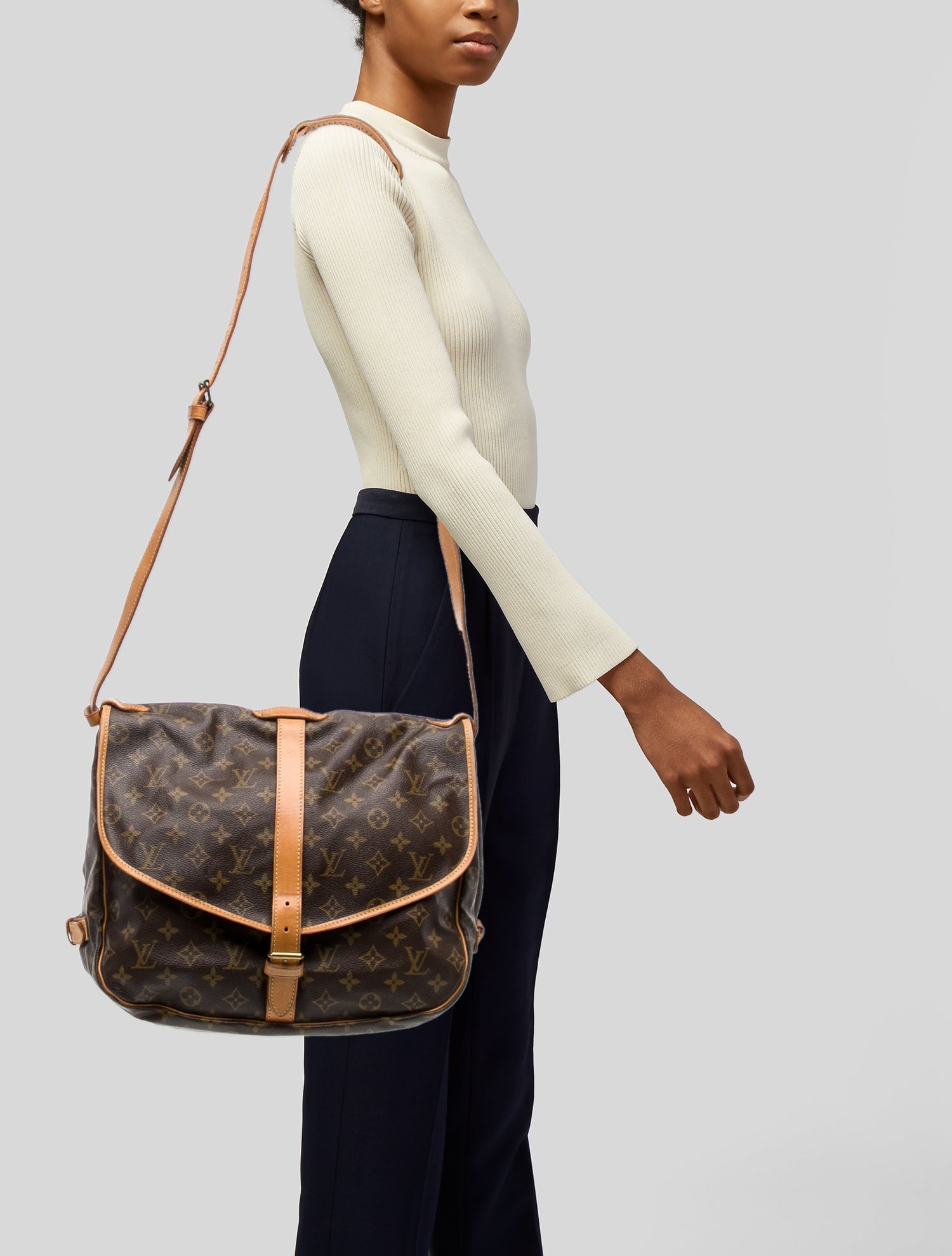 Louis Vuitton LV Monogram Saumur 35