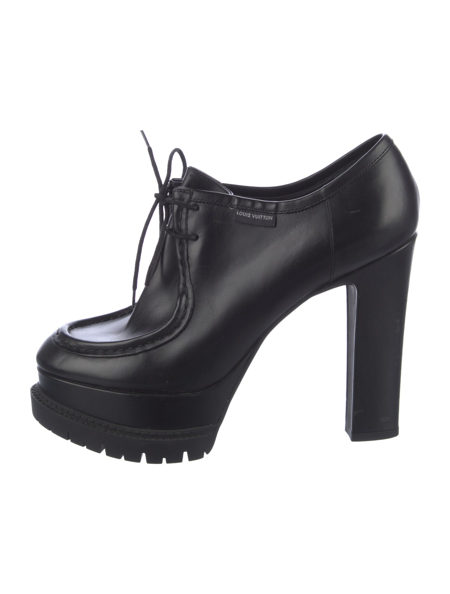 Louis Vuitton Leather Pumps