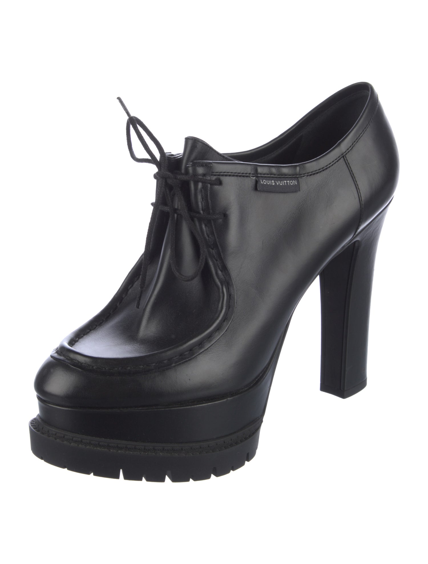 Louis Vuitton Leather Pumps