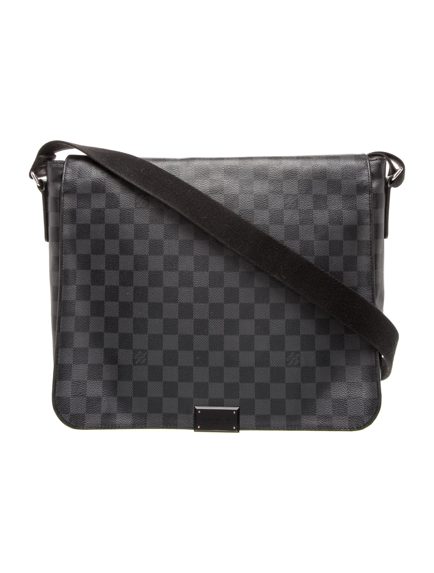 Louis Vuitton Damier Graphite District GM