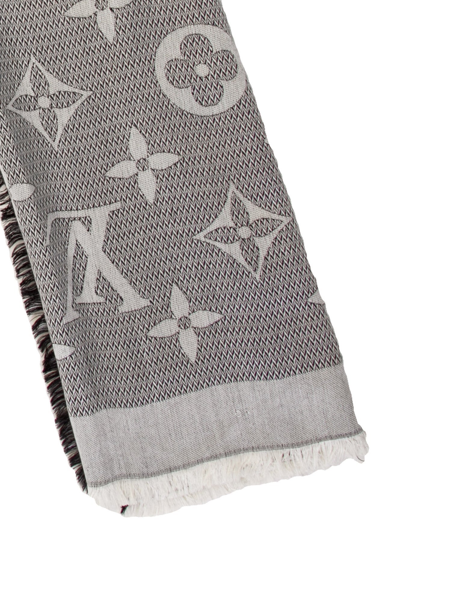 Louis Vuitton Beyond 2019 Shawl