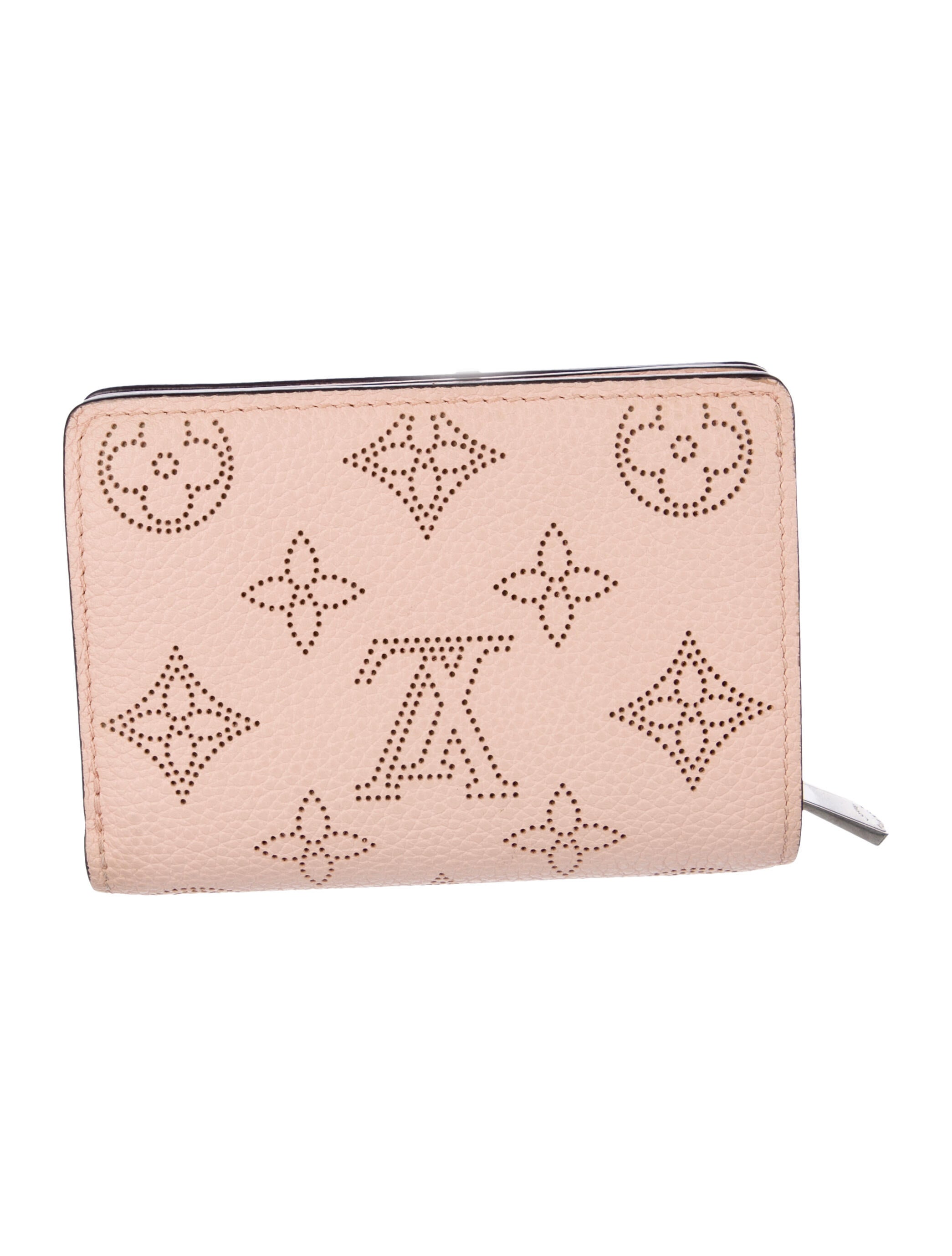 Louis Vuitton Mahina Leather Bifold Wallet