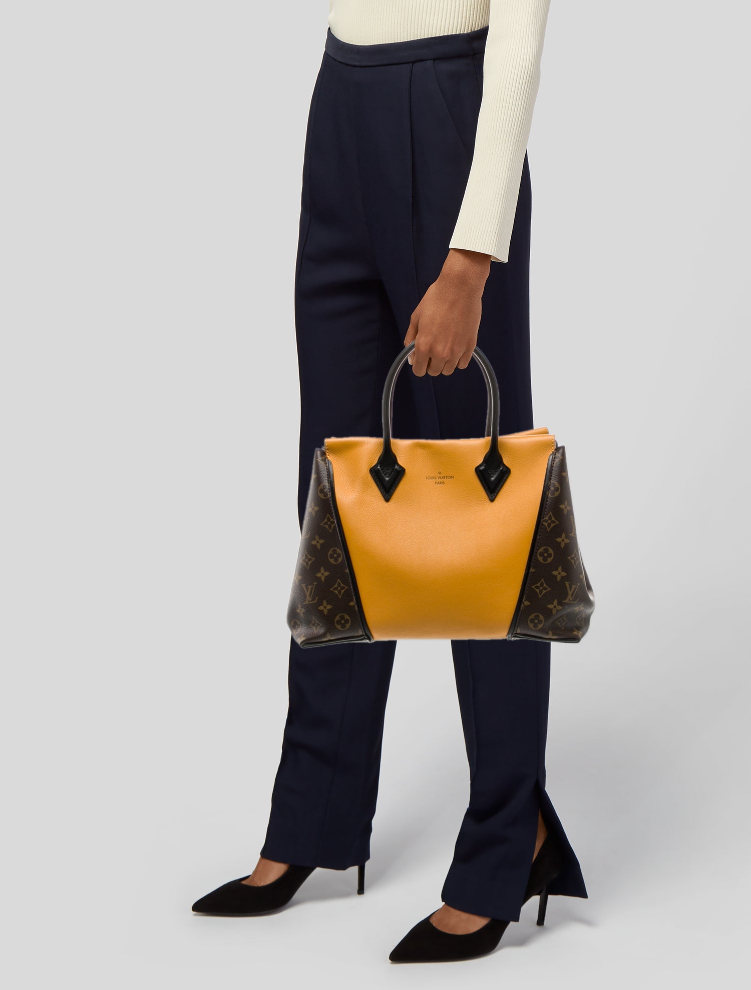 Louis Vuitton LV Monogram W PM