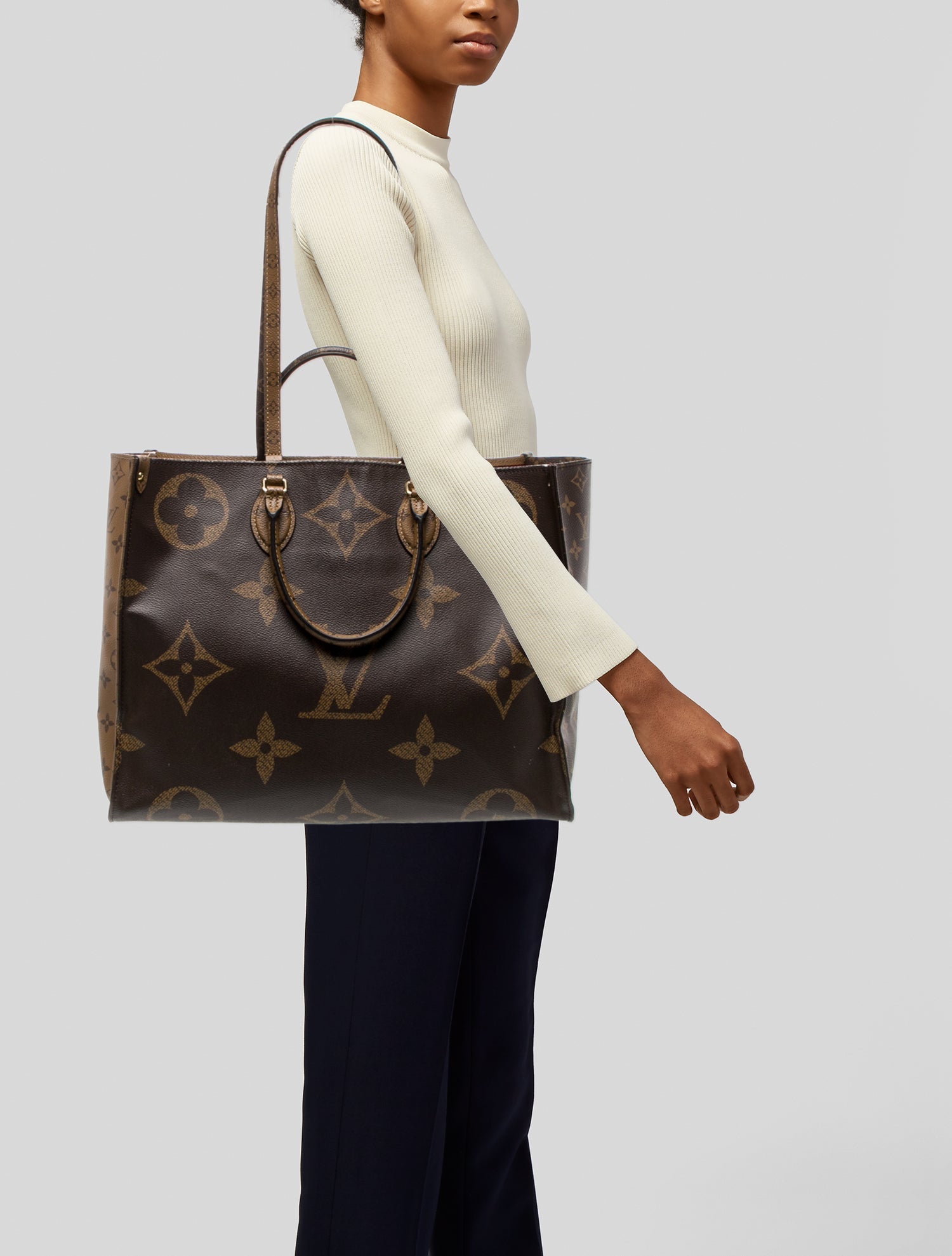 Louis Vuitton LV Monogram OnTheGo GM