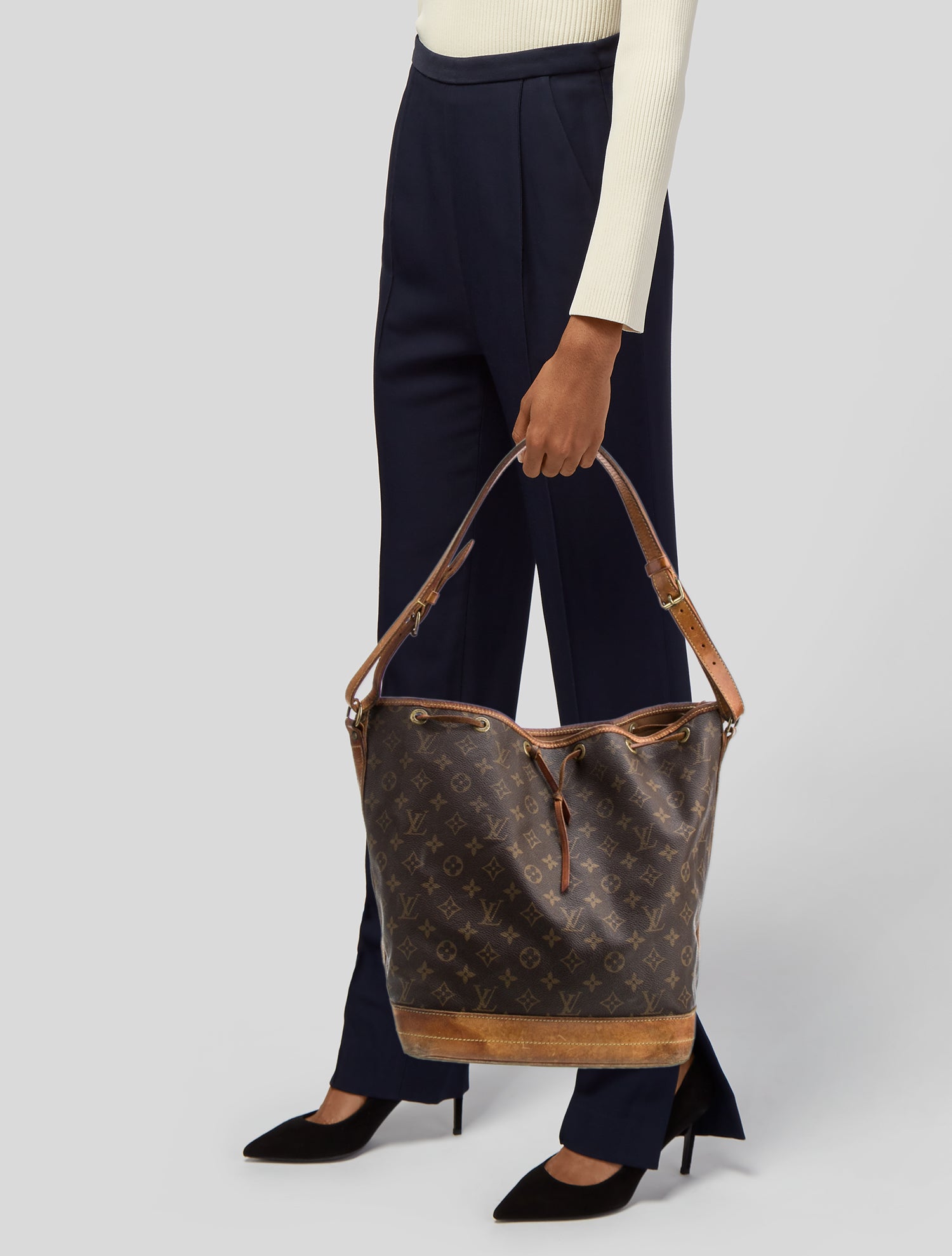 Louis Vuitton LV Monogram Noé