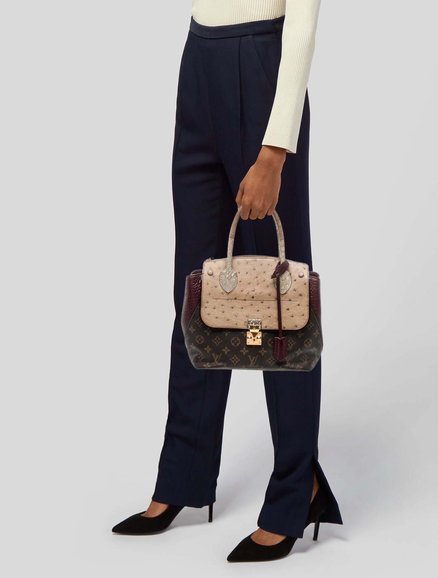 Louis Vuitton LV Monogram Majestueux PM