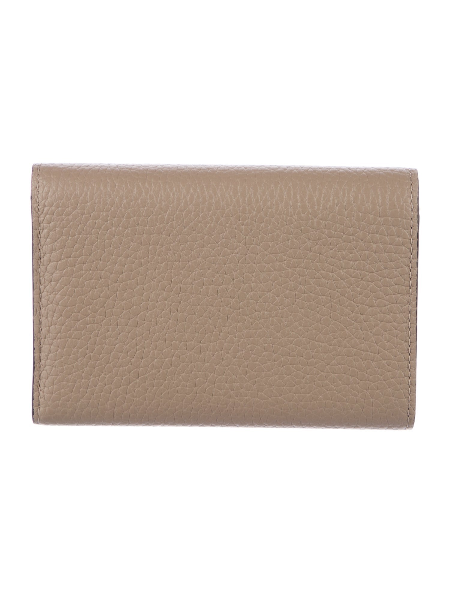Louis Vuitton Taurillon Leather Capucines Compact Wallet