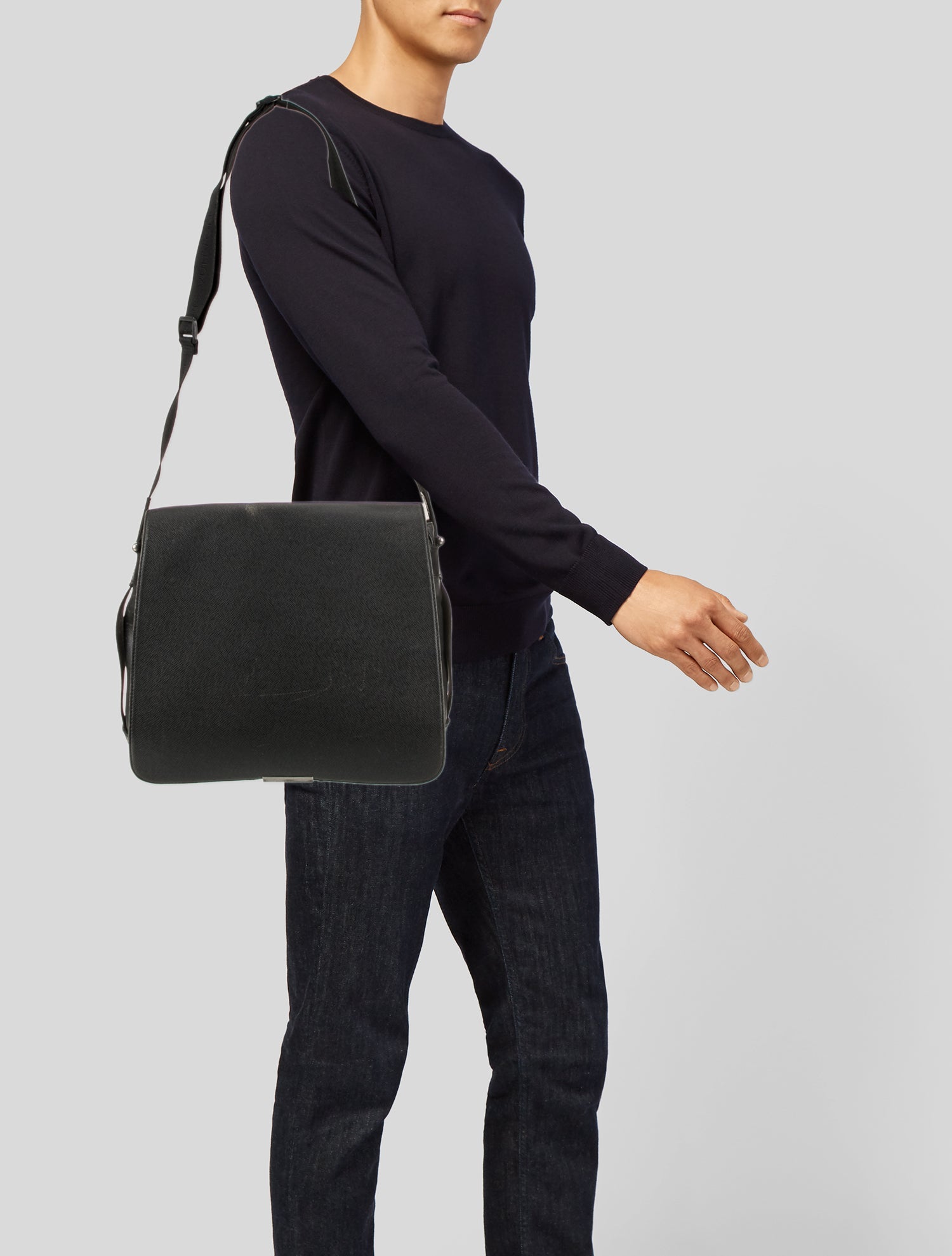 Louis Vuitton Taiga Leather Messenger Bag