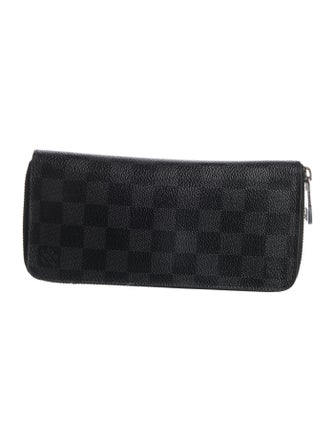 Louis Vuitton Damier Graphite Pattern Wallet