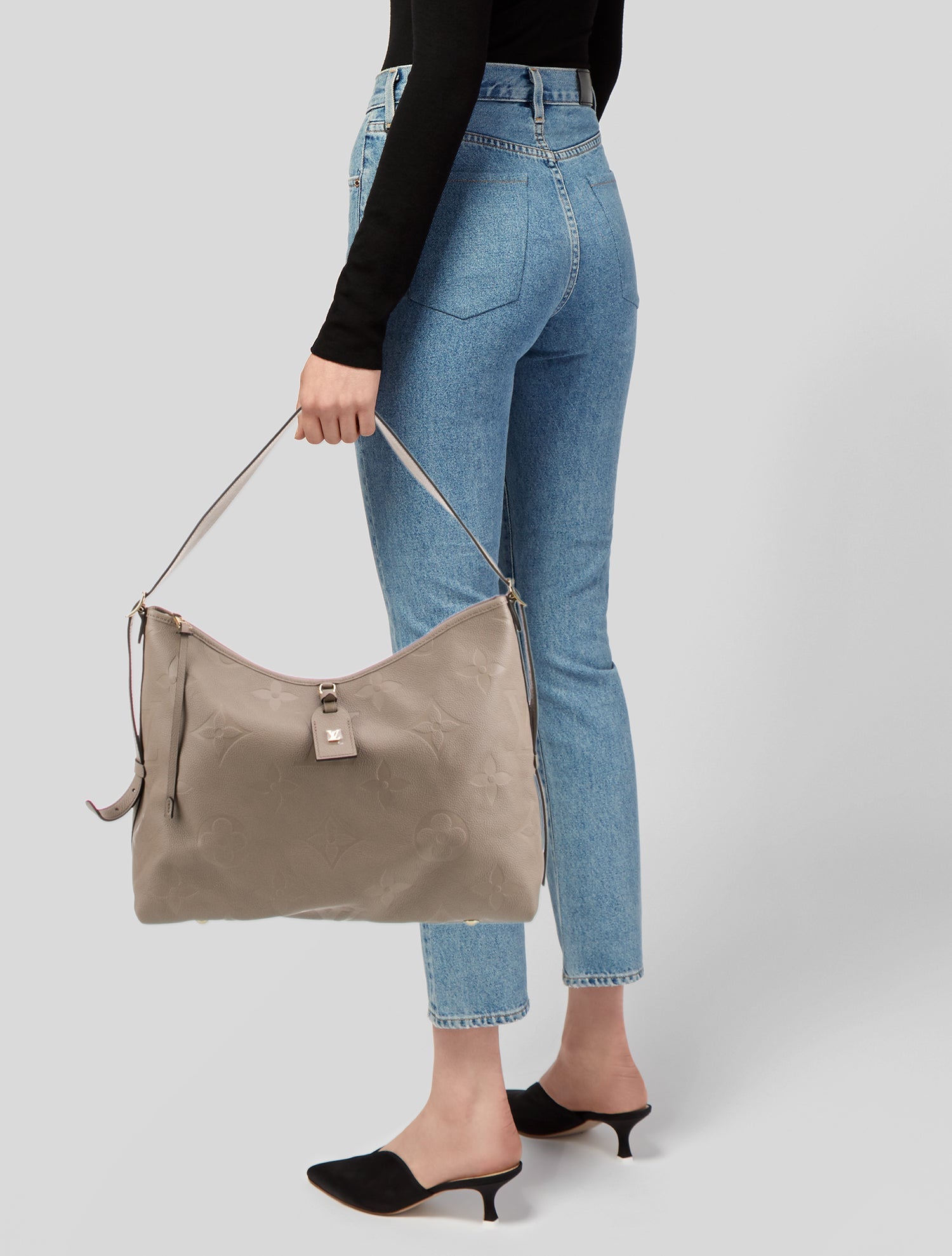 Louis Vuitton Monogram Giant Carryall MM