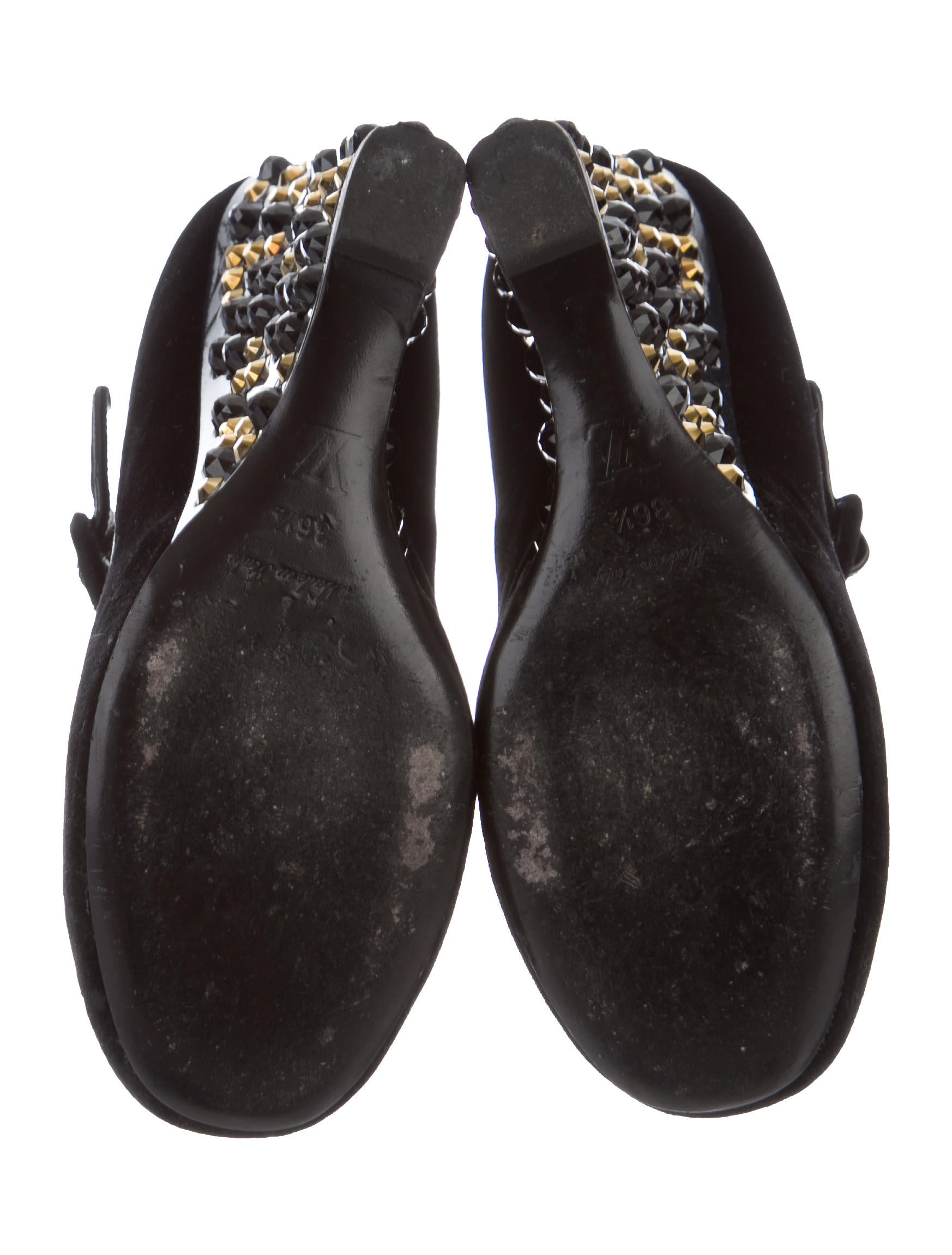 louis vuitton velvet slippers louis vuitton embellished velvet wedges shoes louis vuitton velvet slippers louis vuitton embellished velvet wedges shoes