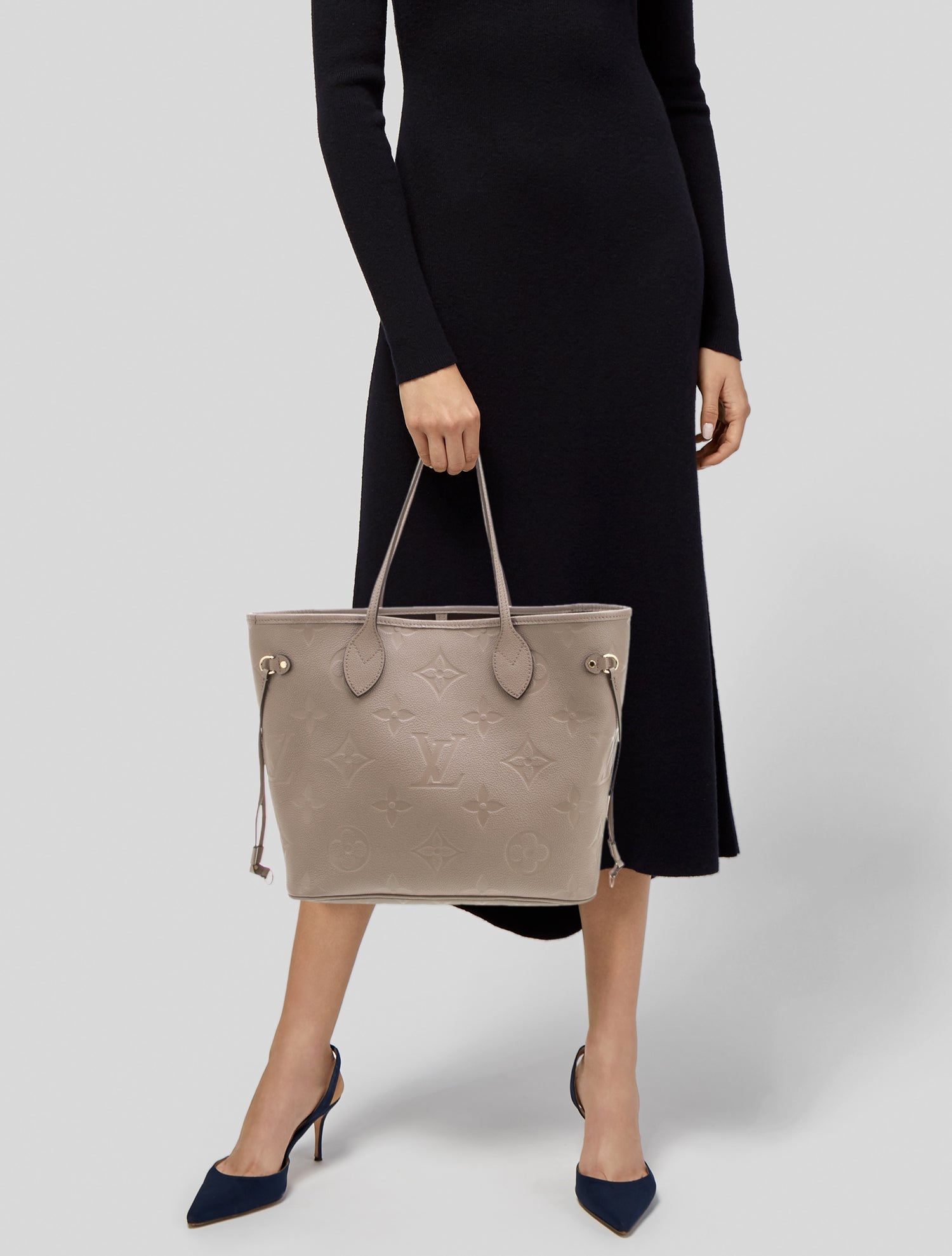 Louis Vuitton LV Monogram Neverfull w/Pouch MM