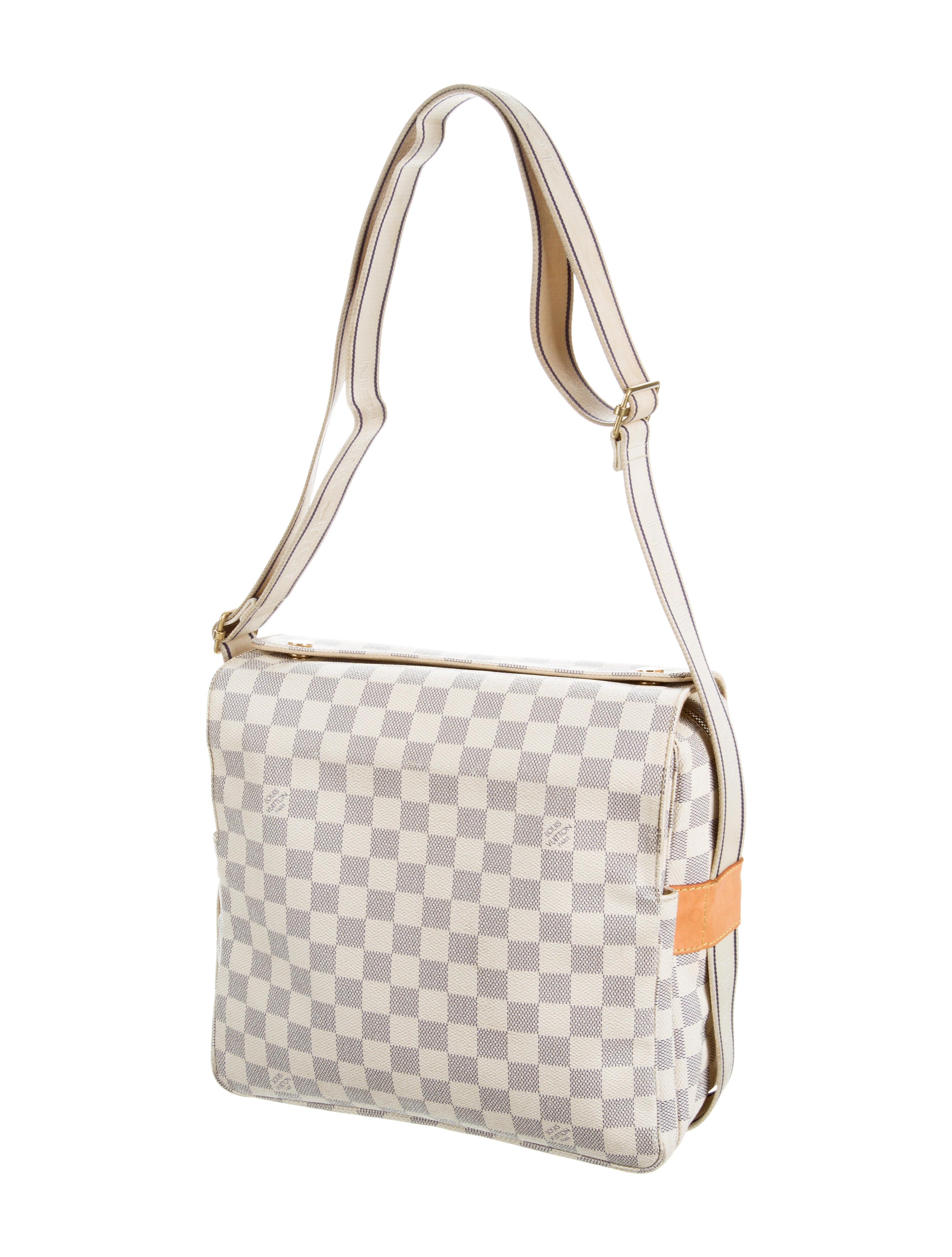 Louis Vuitton Damier Naviglio Messenger Bag - Handbags - LOU120852 | The RealReal