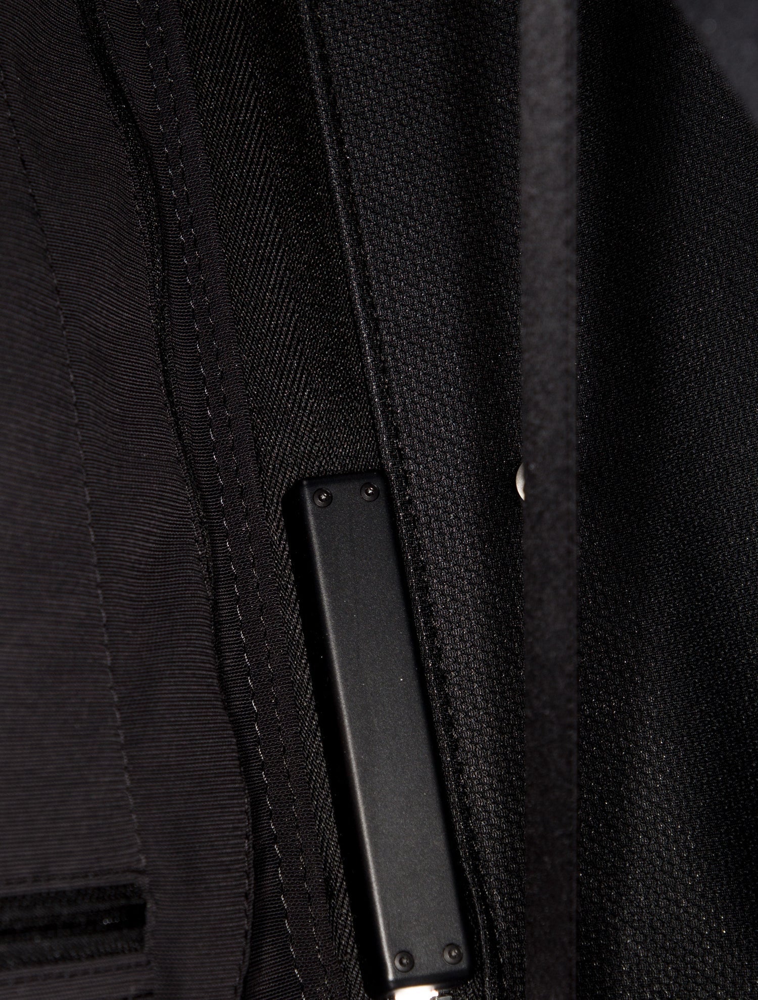 Monogram Eclipse Horizon 55