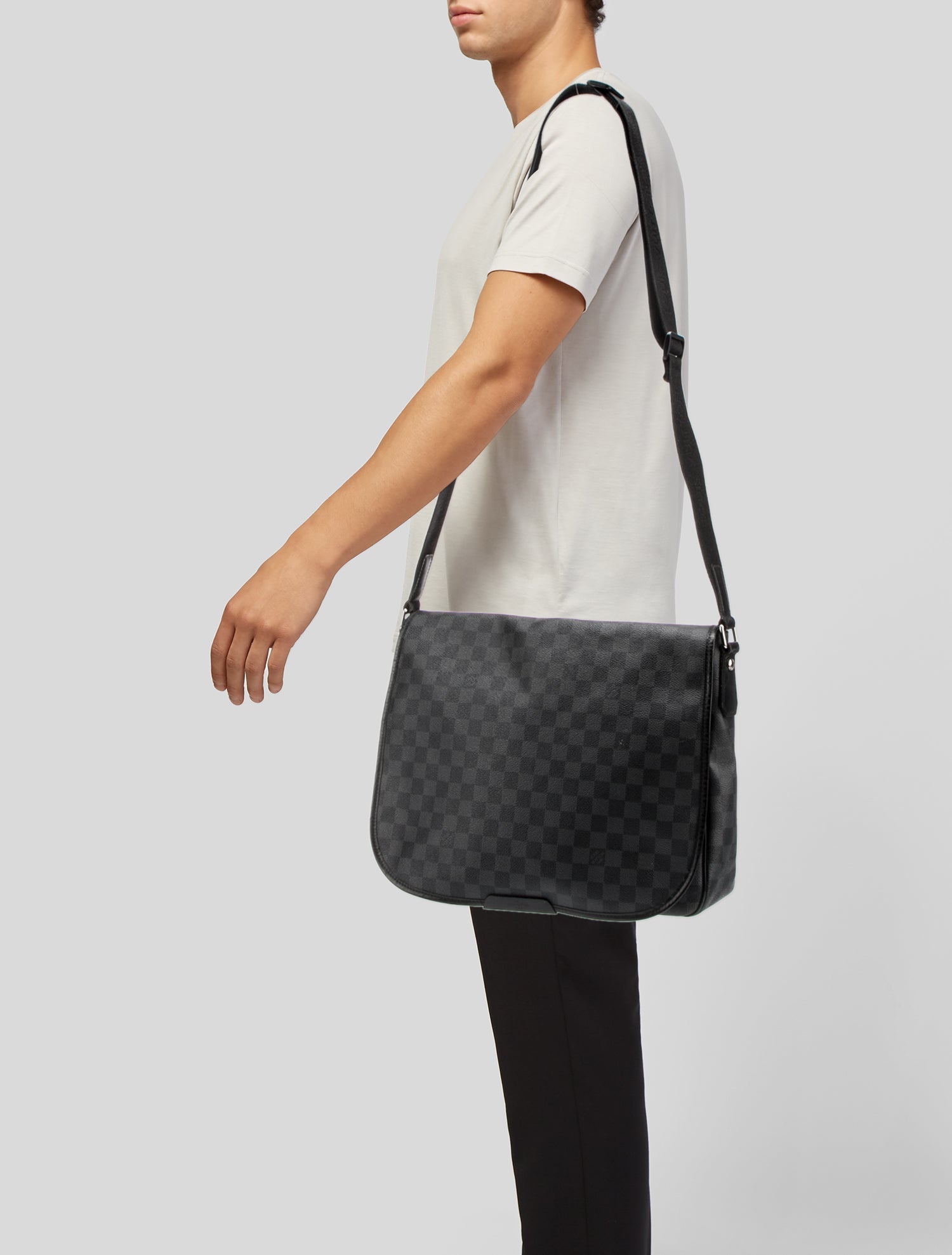 Louis Vuitton Damier Graphite Daniel GM