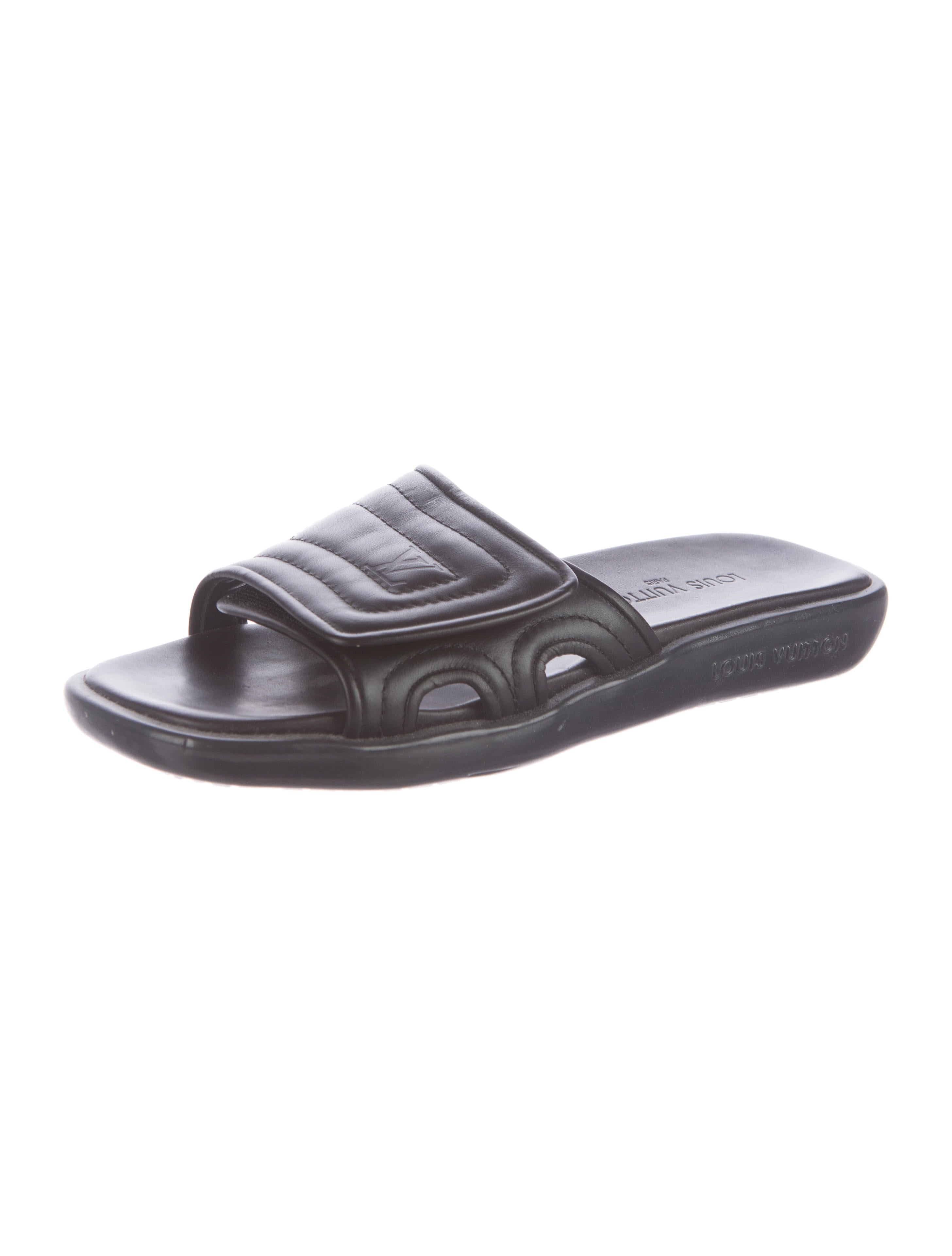 louis vuitton men's slide sandals