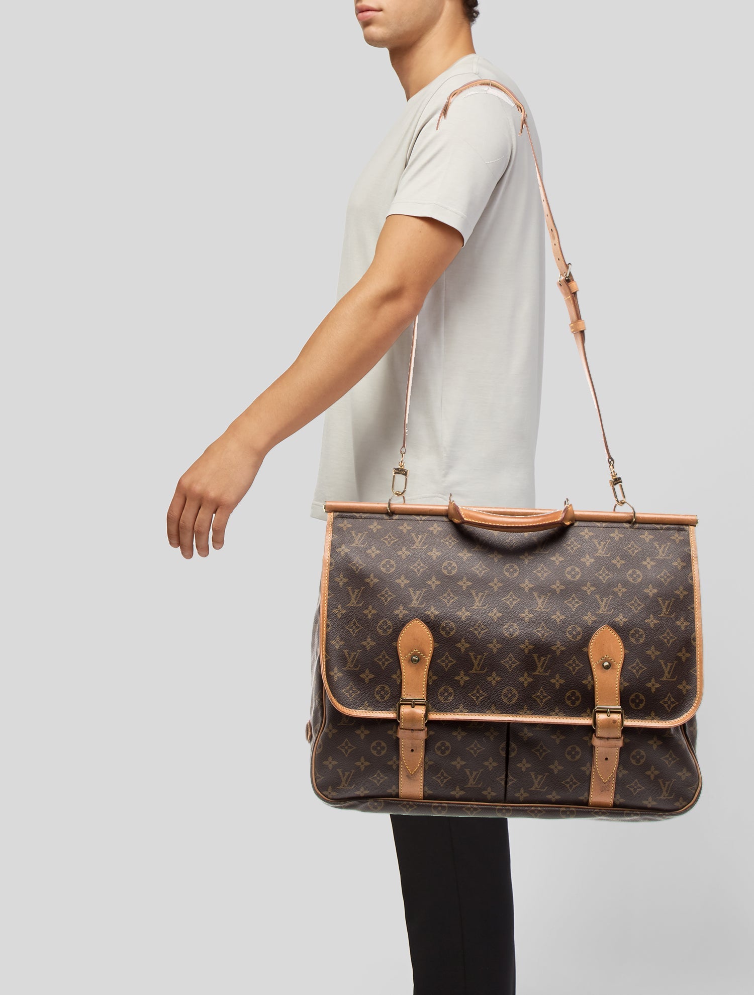 Louis Vuitton LV Monogram Sac Chasse Hunting