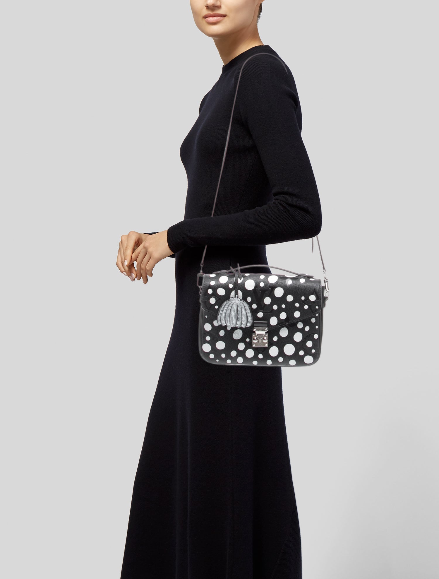 Louis Vuitton Monogram Giant Pochette Métis MM