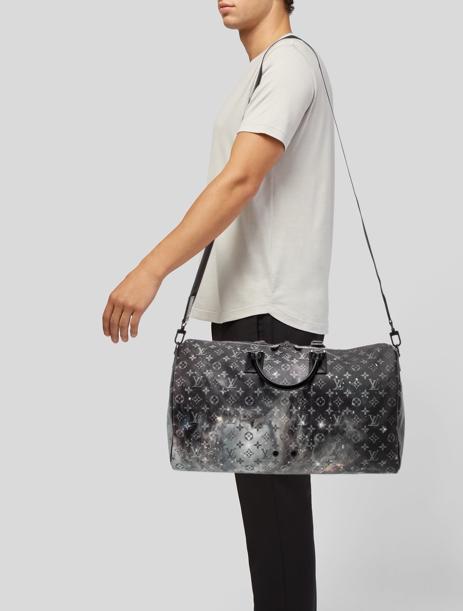 Louis Vuitton LV Monogram Keepall Bandouliere