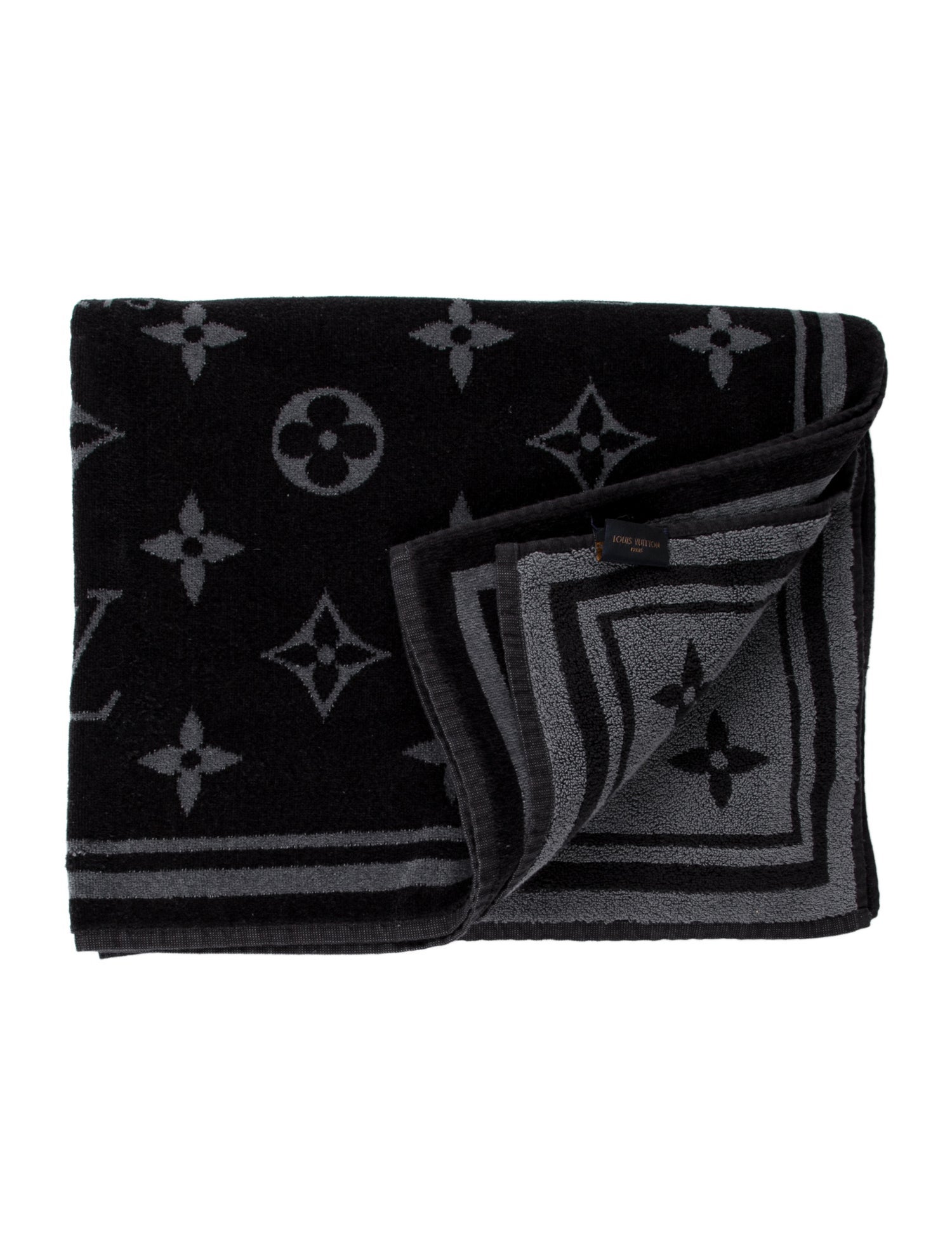 Louis Vuitton Monogram Eclipse Beach Towel