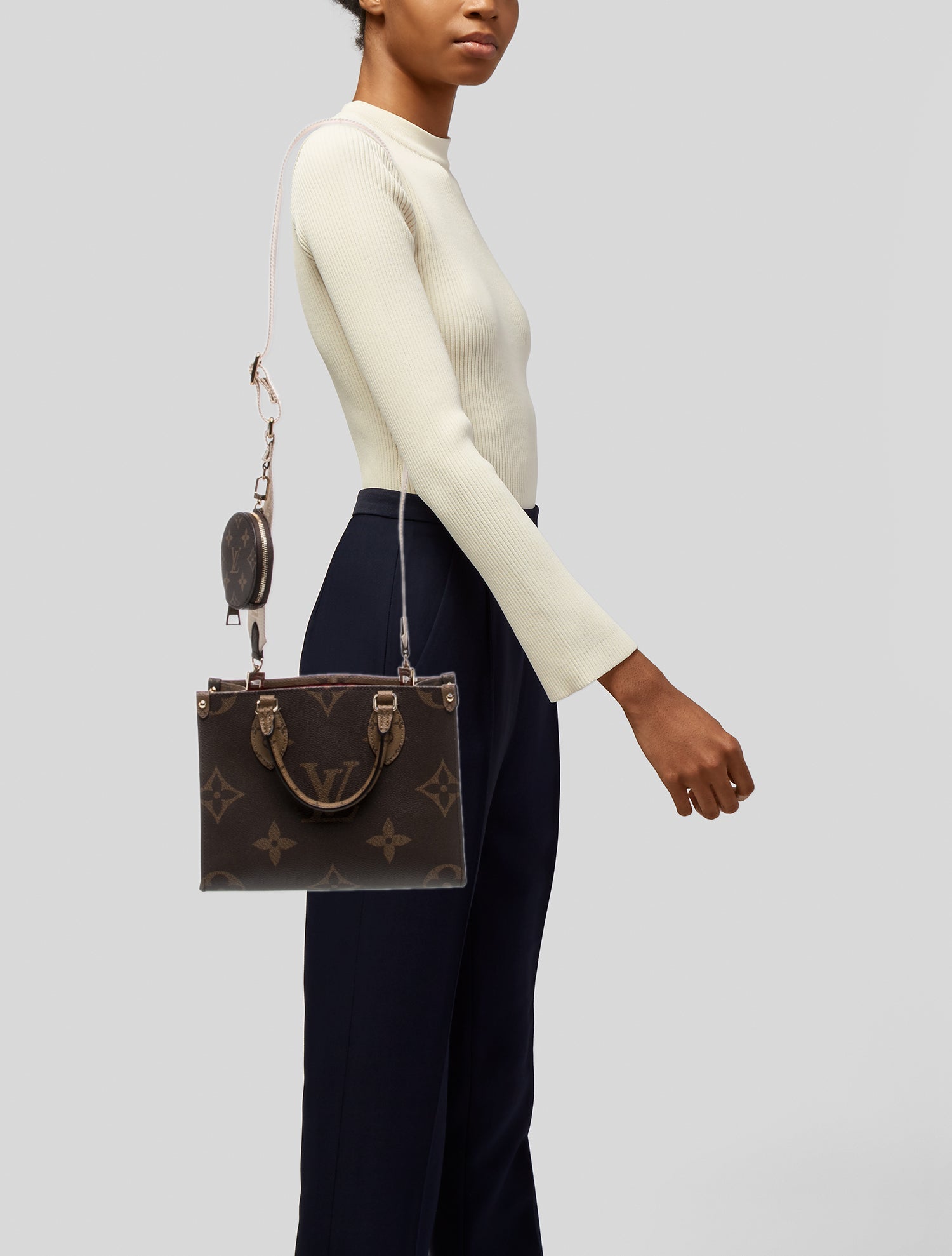 Louis Vuitton LV Monogram OnTheGo PM