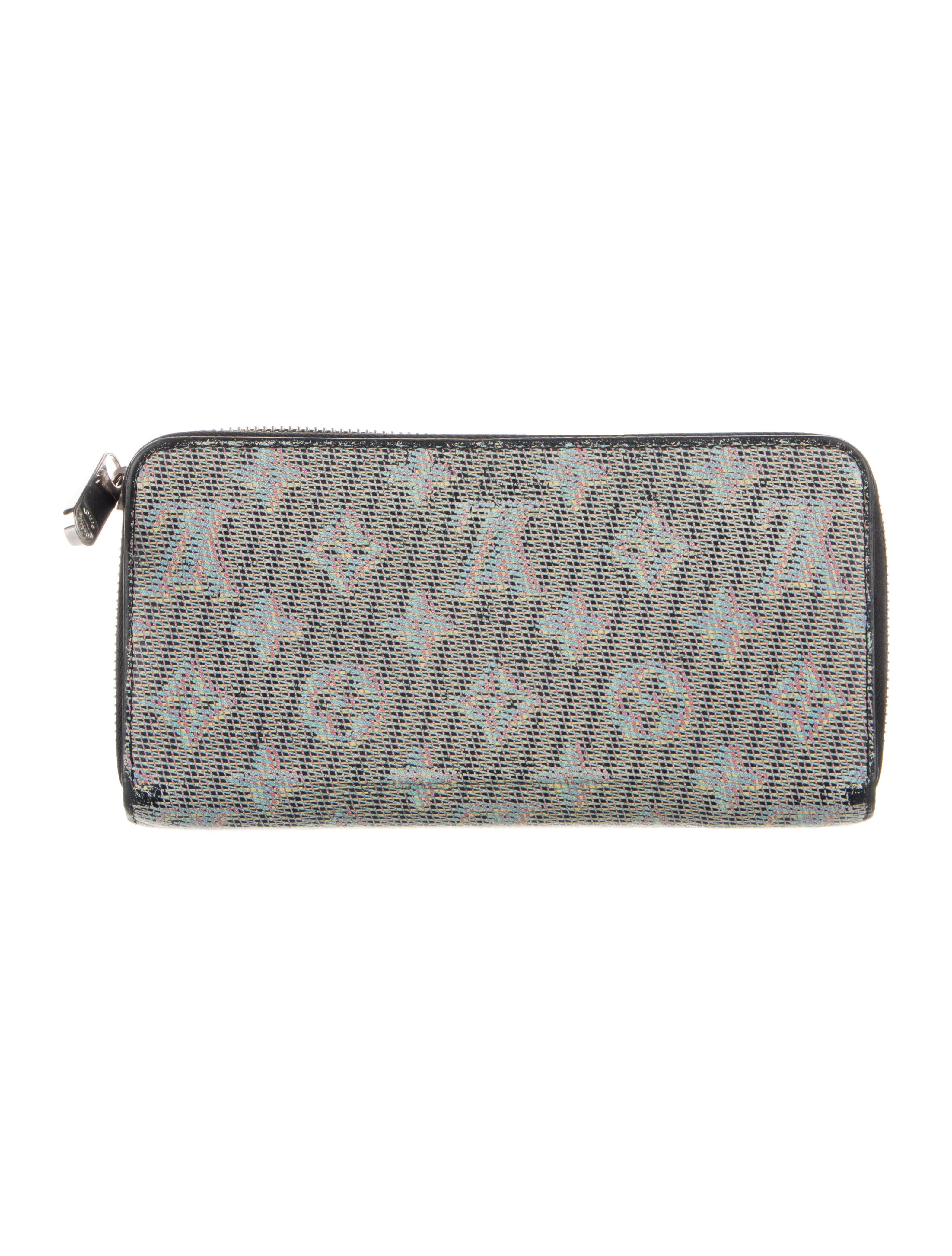 Louis Vuitton Canvas Zippy Wallet