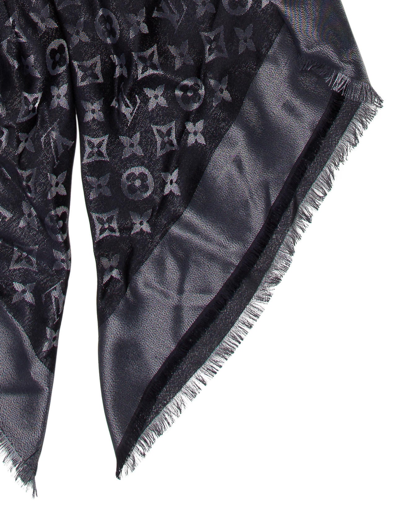 louis vuitton shawl shine