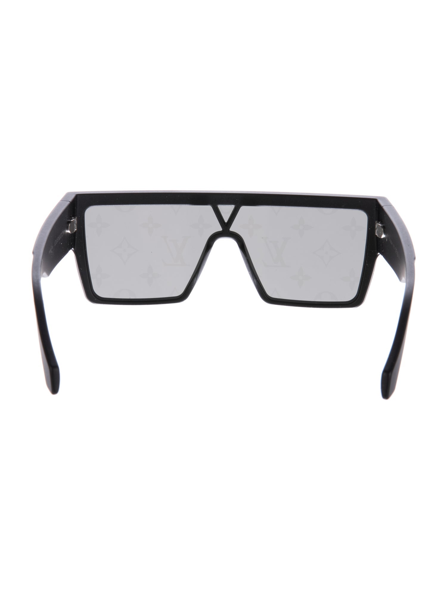 Louis Vuitton 2023 Waimea L Sunglasses