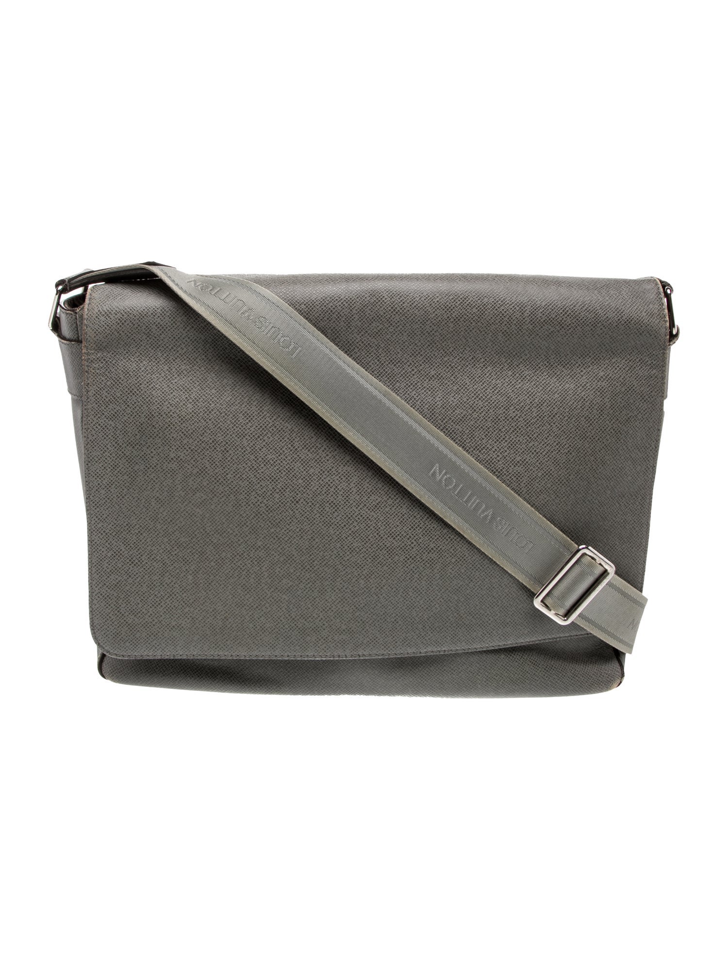 Louis Vuitton Taiga Leather Roman GM